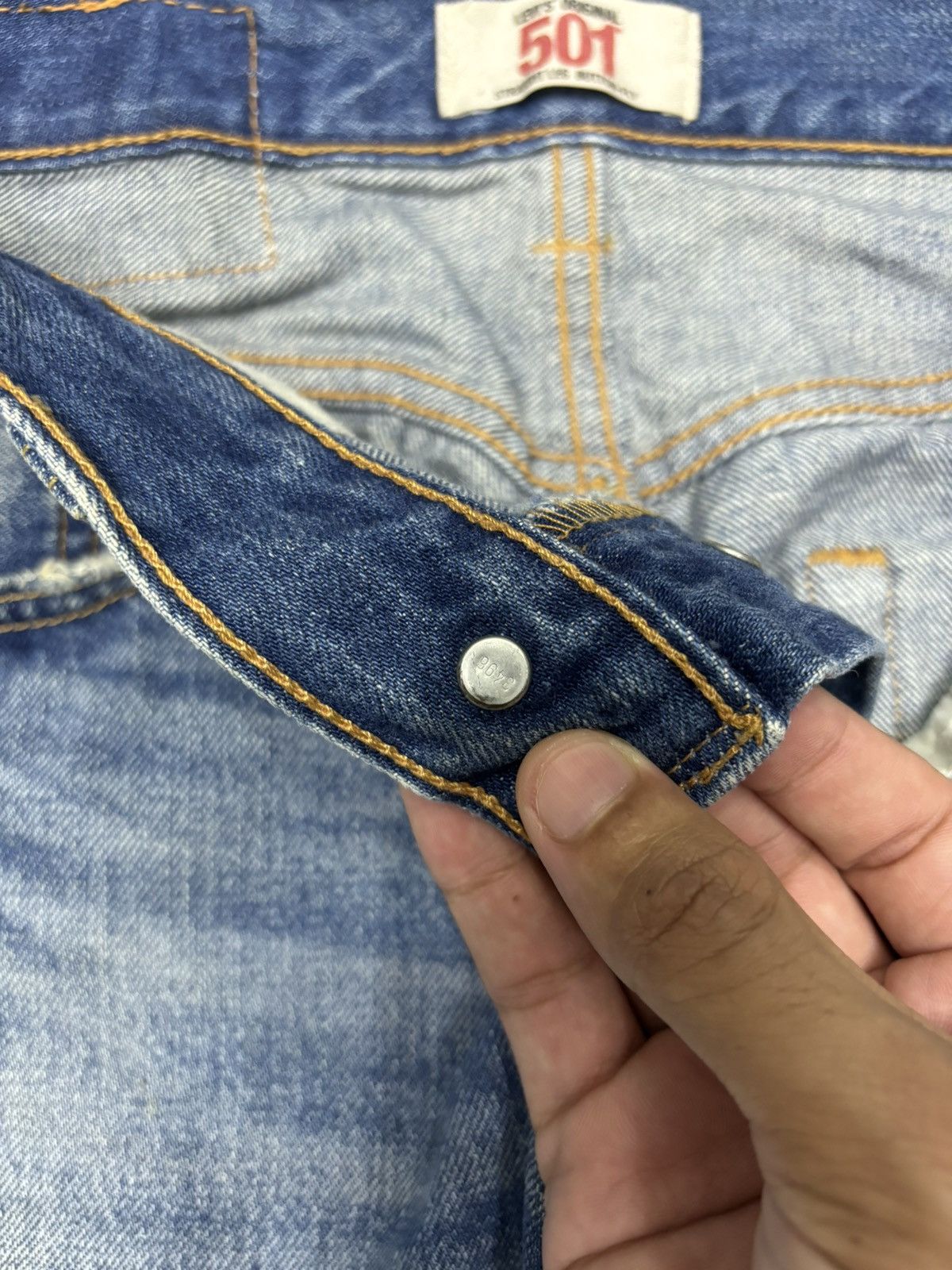 Japanese Brand × Levi's × Vintage VINTAGE LEVIS 501 BUTTON FLY STRAIGHT LEG DENIM JEANS Size US 28 / EU 44 - 12 Thumbnail