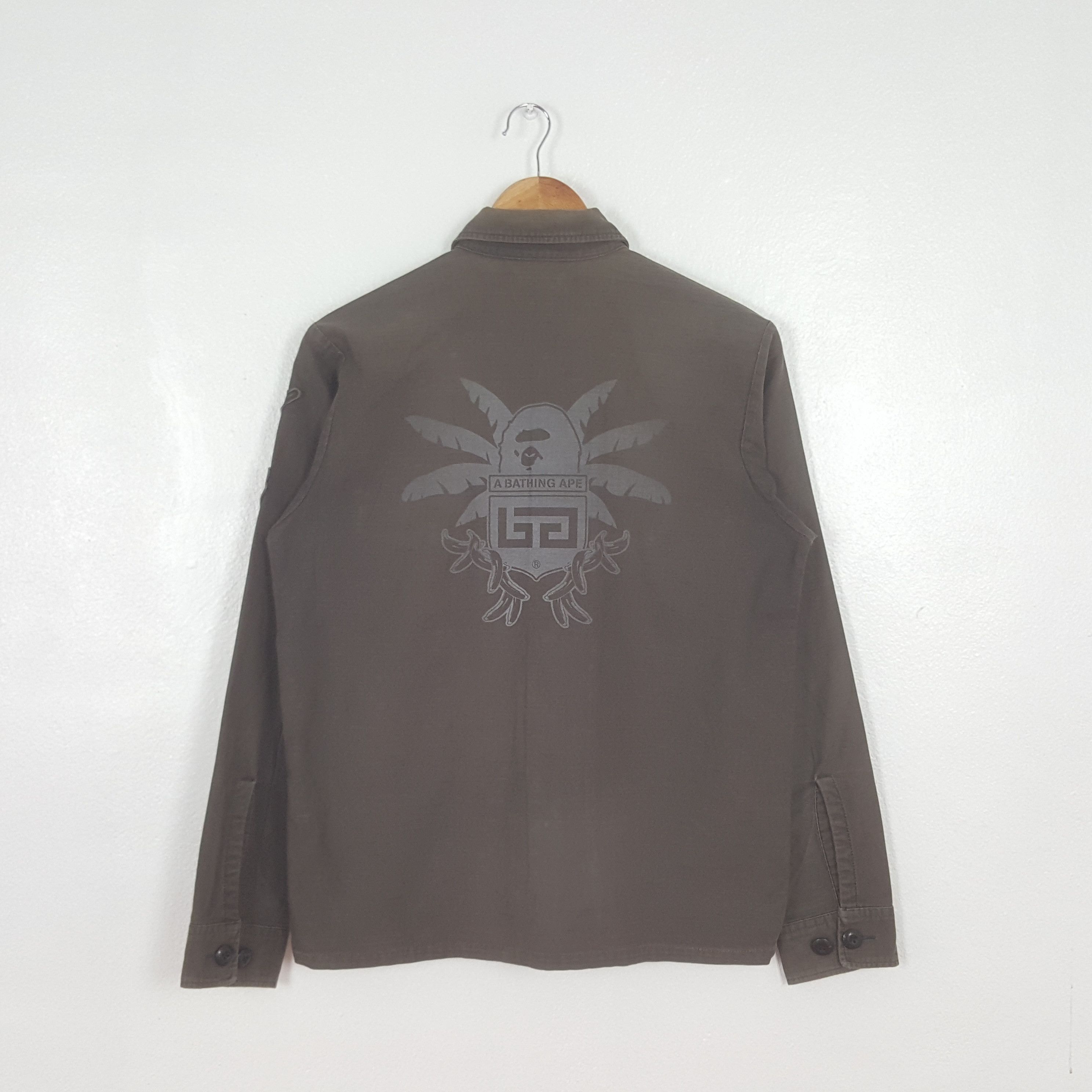 Bape Vintage A Bathing Ape Japanese Shirt Button Up C319N44 Size US M / EU 48-50 / 2 - 1 Thumbnail