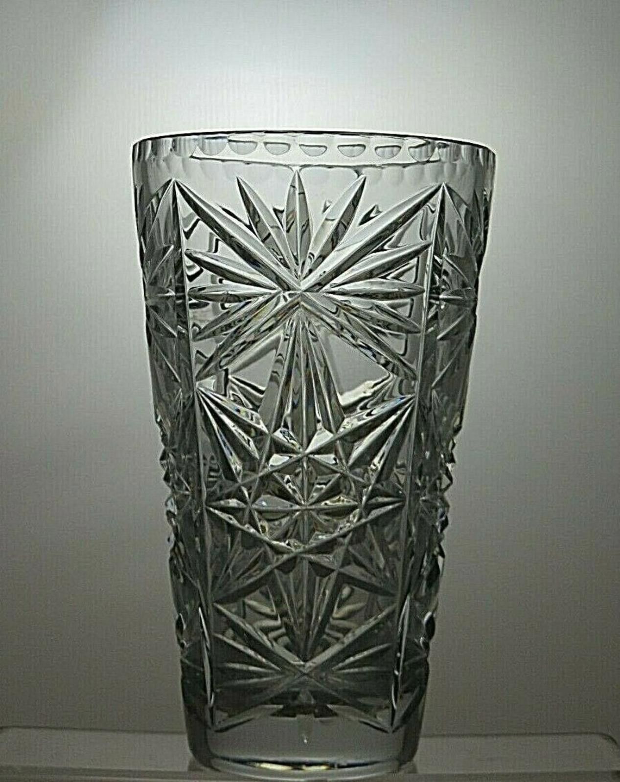 The Unbranded Brand Lovely Lead Cut Glass Crystal Vase 8" Size ONE SIZE - 3 Thumbnail