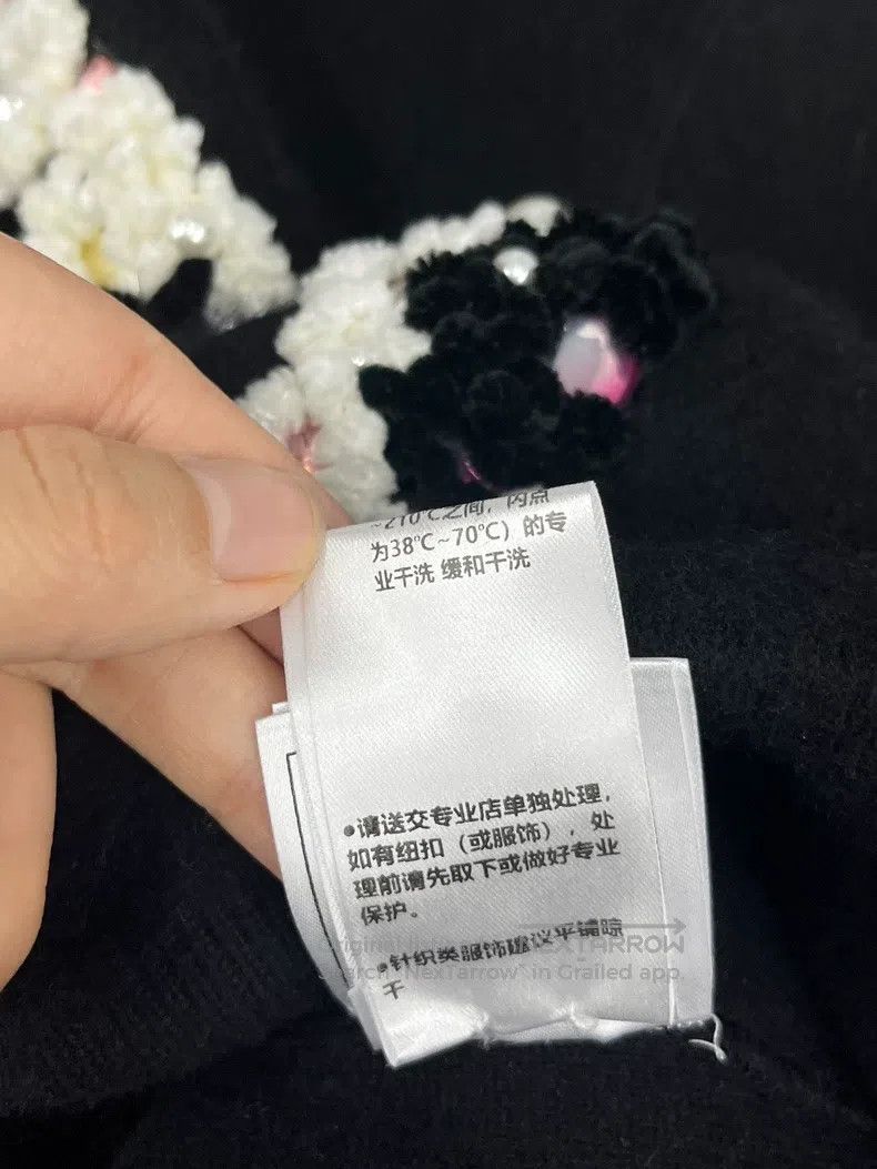 Chanel Chanel Ski Series Black Pearl Double C Large Logo Cashmere Size S / US 4 / IT 40 - 8 Thumbnail