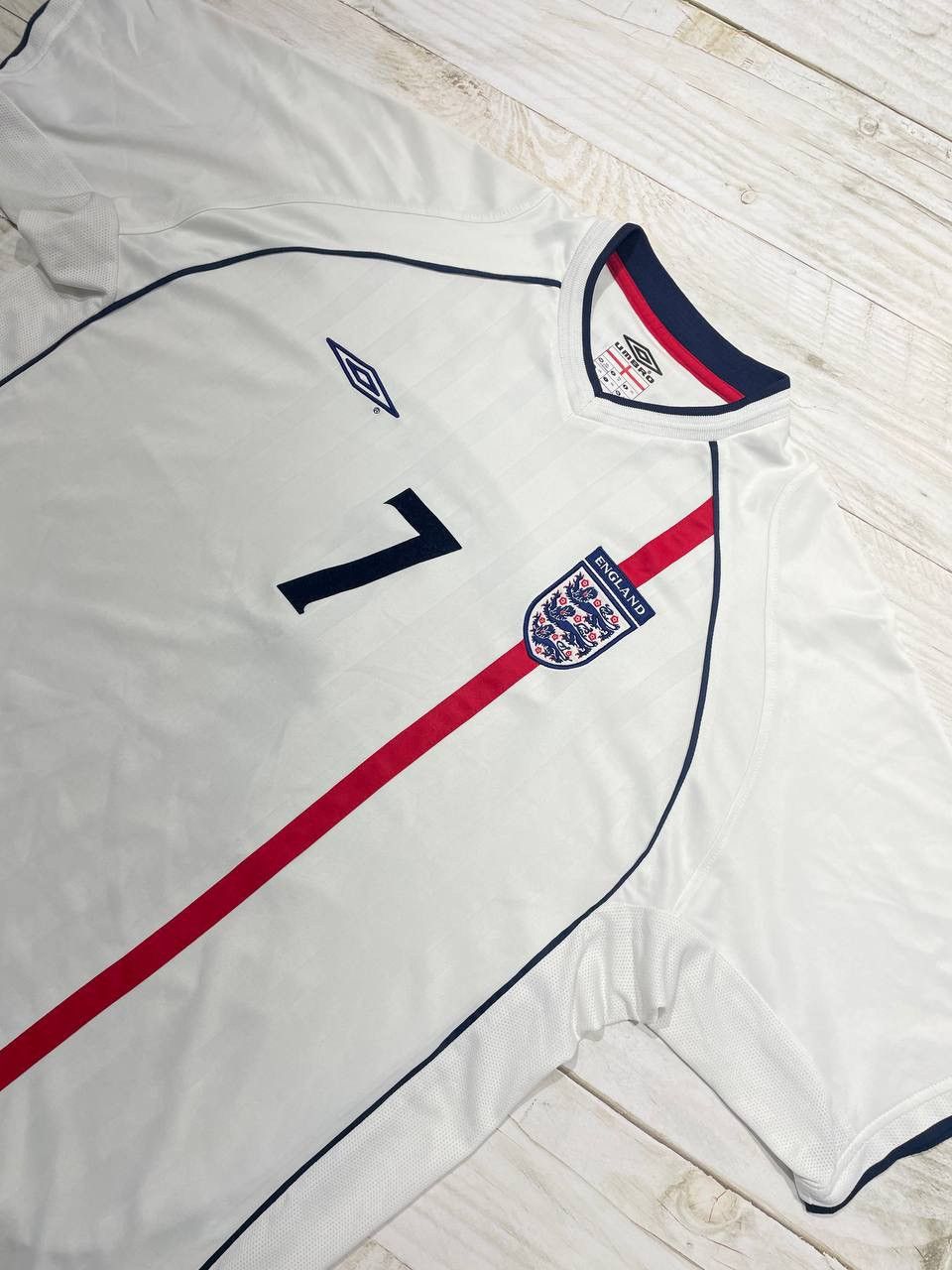 Umbro England 2001 2003 Beckham #7 Home Shirt Soccer Jersey Size US XXL / EU 58 / 5 - 4 Thumbnail