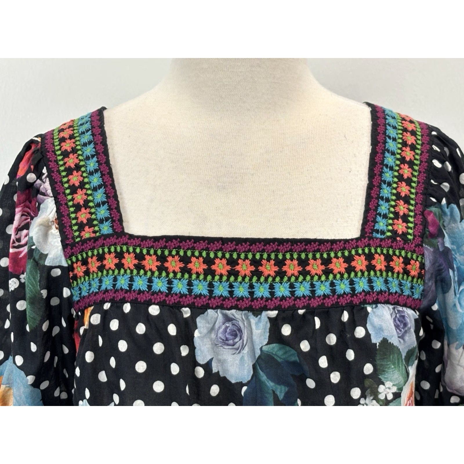 Johnny Was Johnny Was Floral Polka Dot Shirt Top Women's Small Multicolor Puff Sleeve Square Neck Embroidered Regular Fit Size S / US 4 / IT 40 - 5 Thumbnail