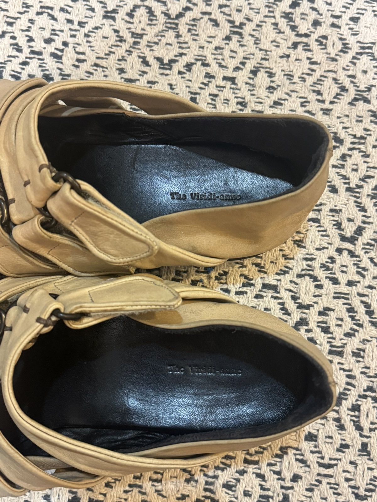 The viridi anne slip on