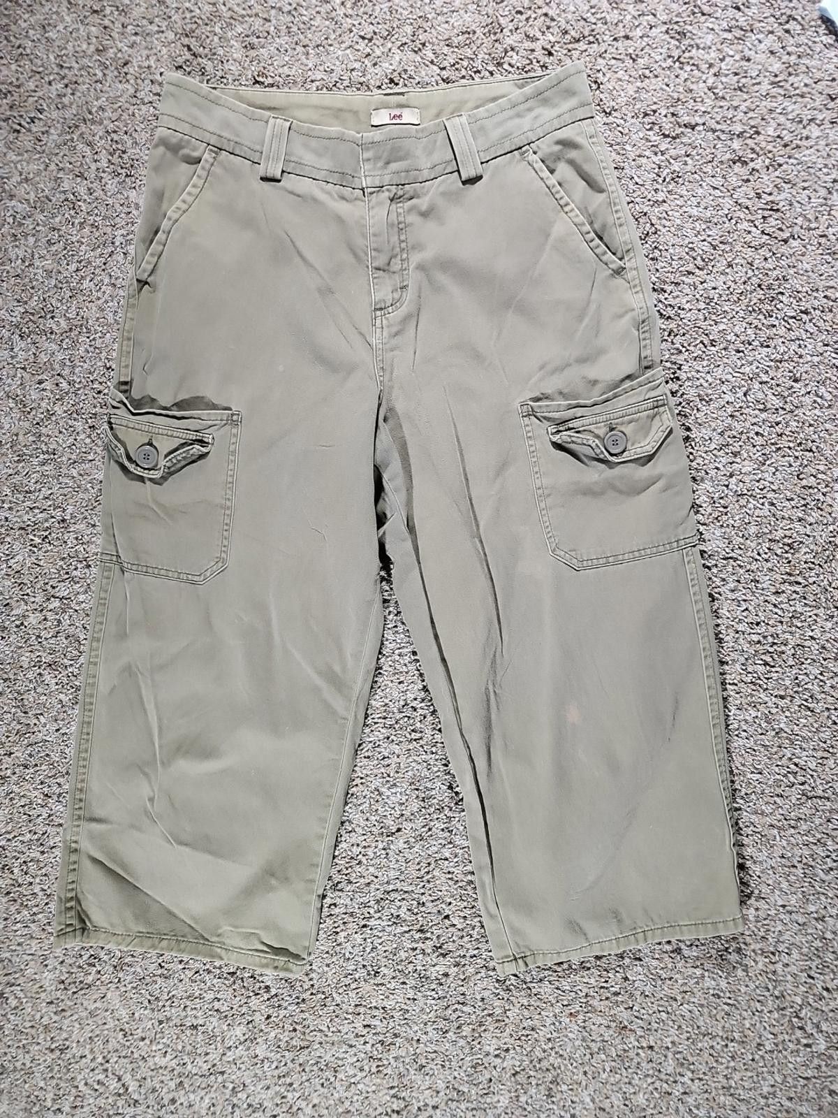 Lee Lee 12M Cargo Capris Size 34" / US 12 / IT 48 - 1 Thumbnail