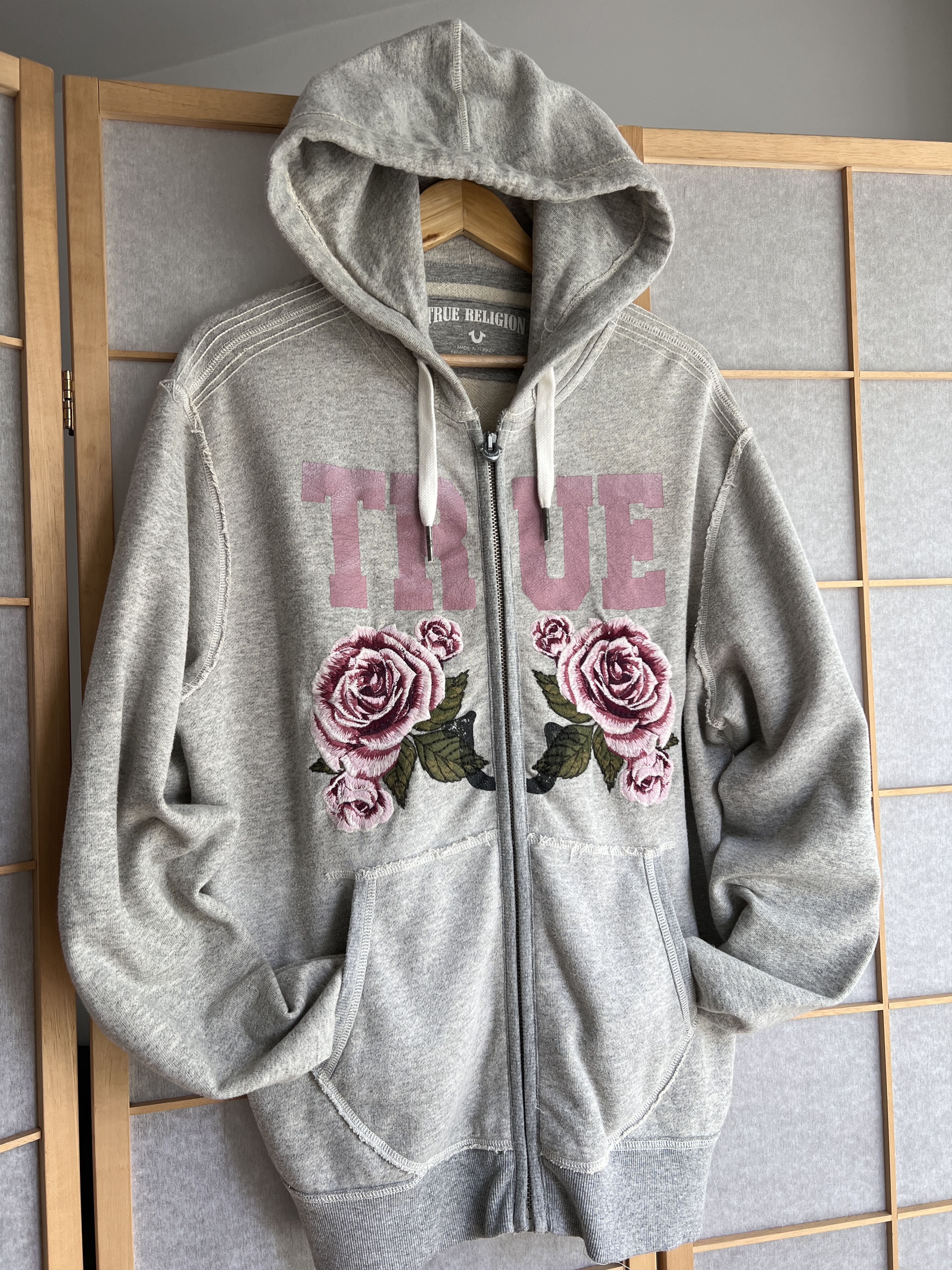 True Religion True Religion Zip up hoodie roses baggy embroidered japanese Size US XXL / EU 58 / 5 - 3 Thumbnail