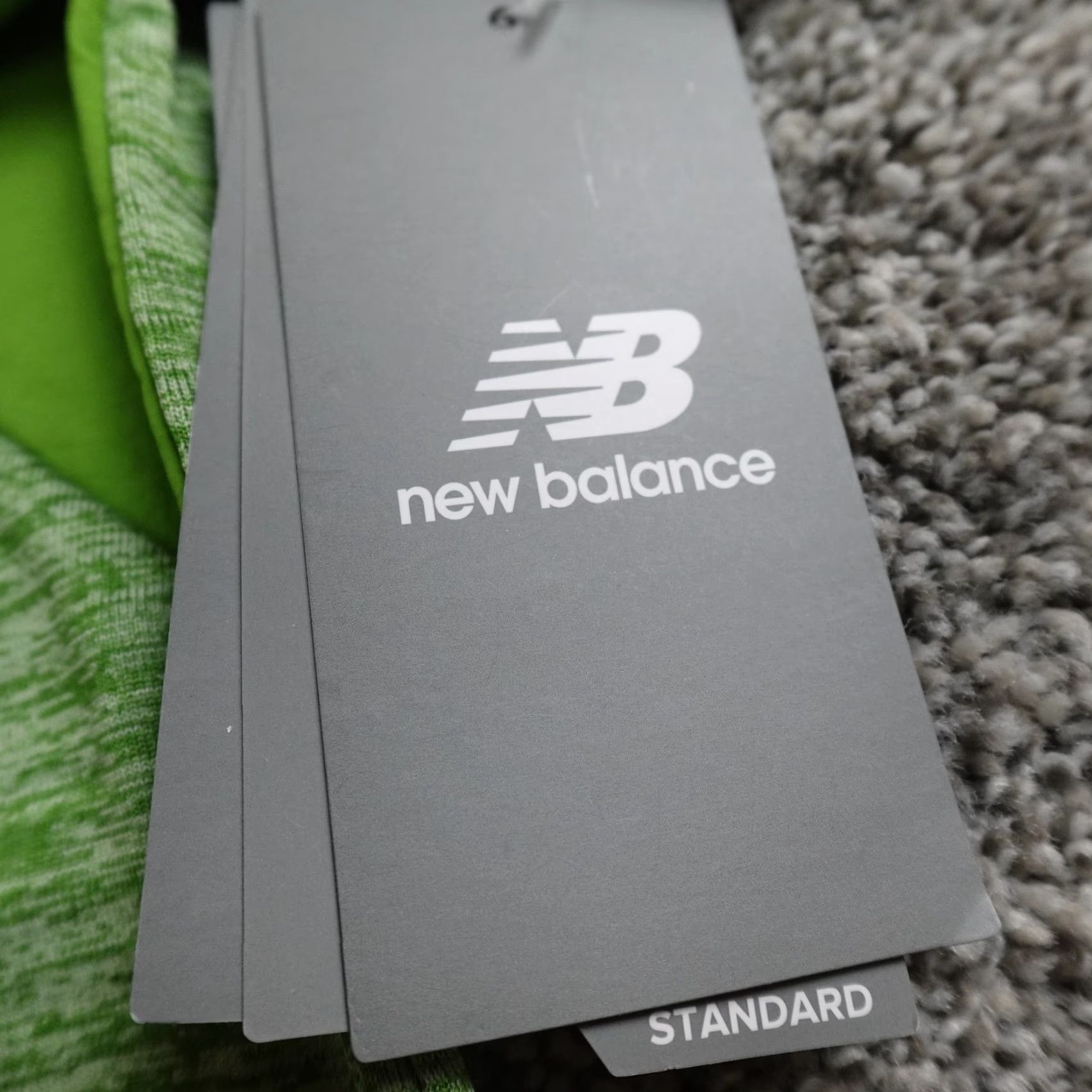 New Balance New Balance Hoodie Mens M Green Waffle Knit Heat Grid Pullover Running Gym Top Size US M / EU 48-50 / 2 - 4 Thumbnail