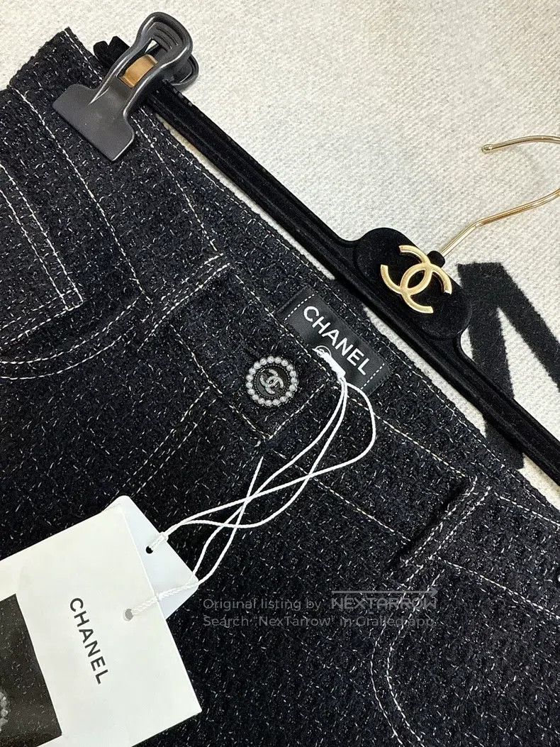 Chanel Chanel 24B black tweed straight trousers Size 25" / US 0 / IT 36 - 3 Thumbnail