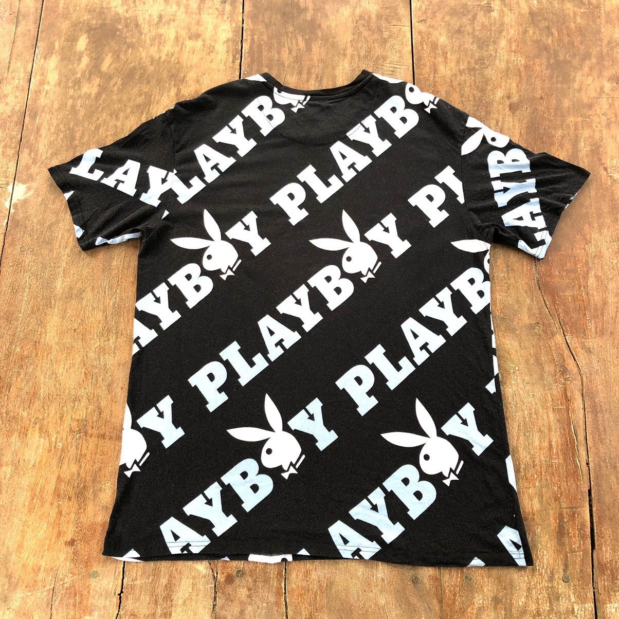 Playboy Vintage Thrashed Faded Playboy Rare T Shirt Size US L / EU 52-54 / 3 - 2 Thumbnail