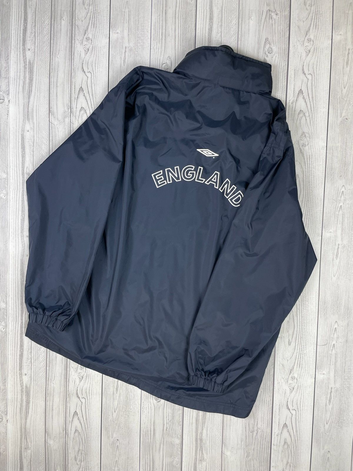 Umbro Vintage England Umbro jacket size L logo rare Size US L / EU 52-54 / 3 - 2 Thumbnail
