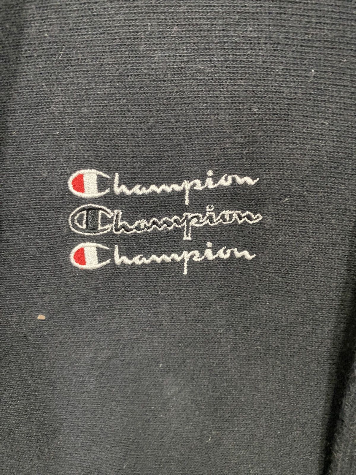Champion × Japanese Brand × Vintage Vintage champion reverse center logo hoodie pullover size m Size US M / EU 48-50 / 2 - 5 Thumbnail