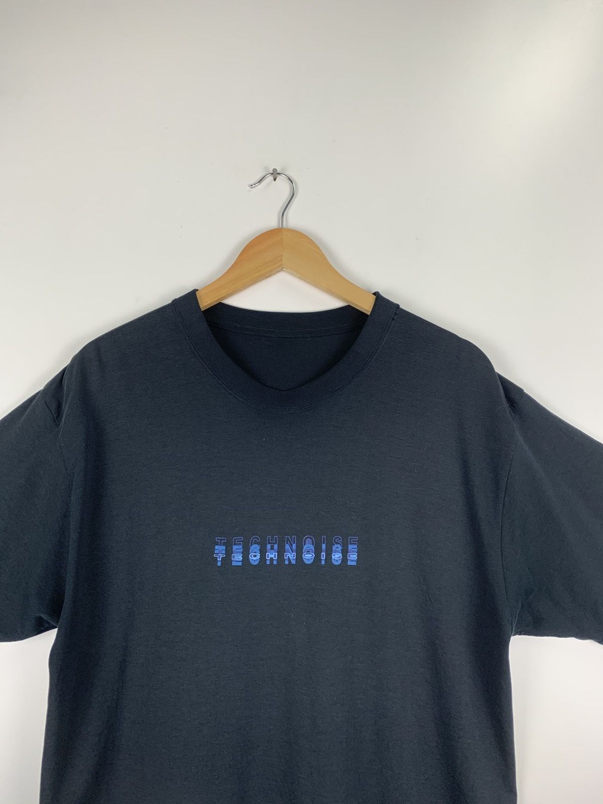 Vintage Vintage Technoise T-Shirt Size US M / EU 48-50 / 2 - 6 Thumbnail