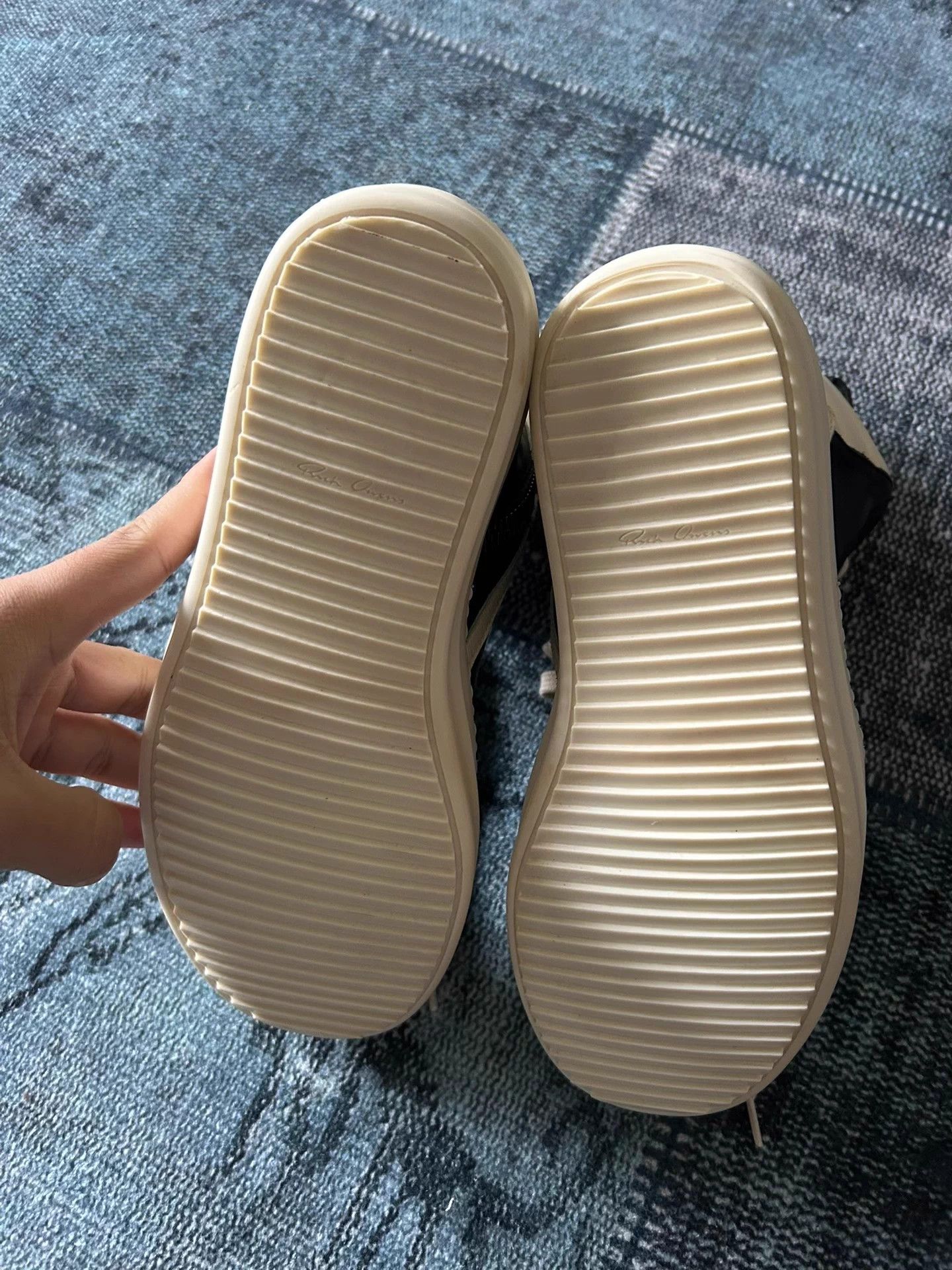 Rick Owens Rick Owens Inverted Triangle 39 Naked Size US 8 / IT 38 - 6 Thumbnail
