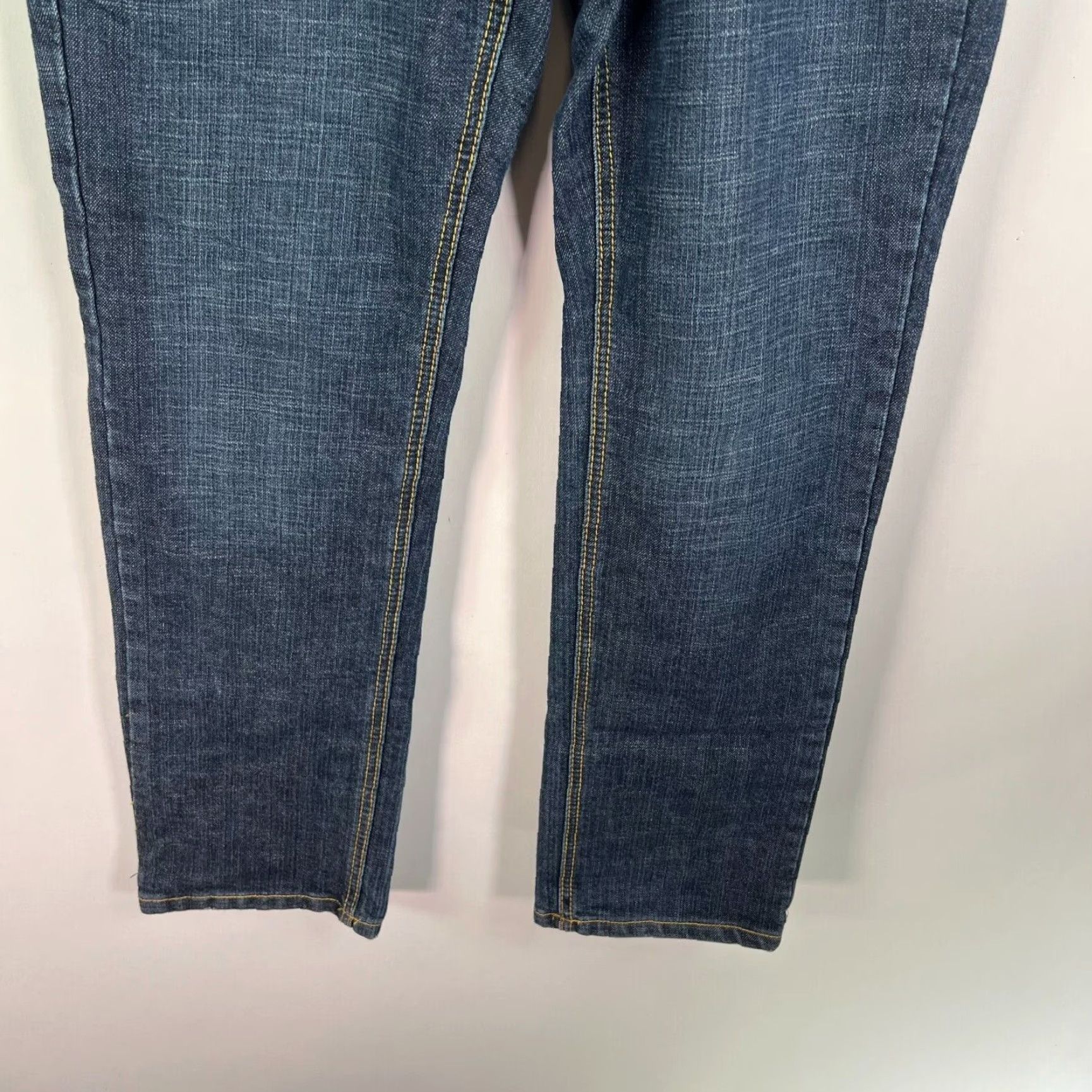 Apt. 9 Apt. 9 Jeans Womens 34 Inseam 31 Flap Pocket Straight Leg 12 Blue Denim City USA Modern Regular Size 34" / US 12 / IT 48 - 4 Thumbnail