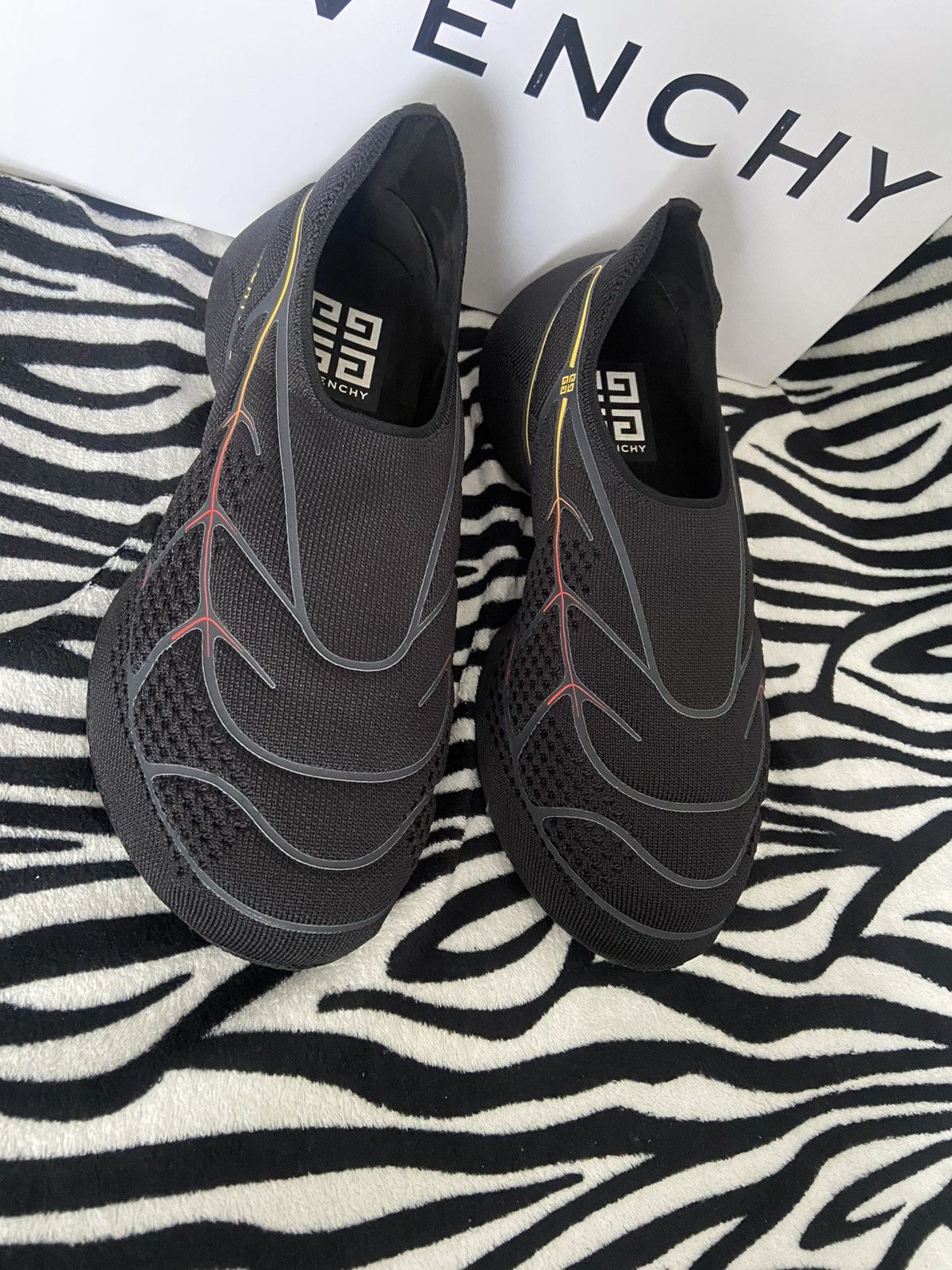 Givenchy Givenchy TK-360 Slip-On Sneakers — Black / Red & Yellow Size US 7 / IT 37 - 11 Thumbnail
