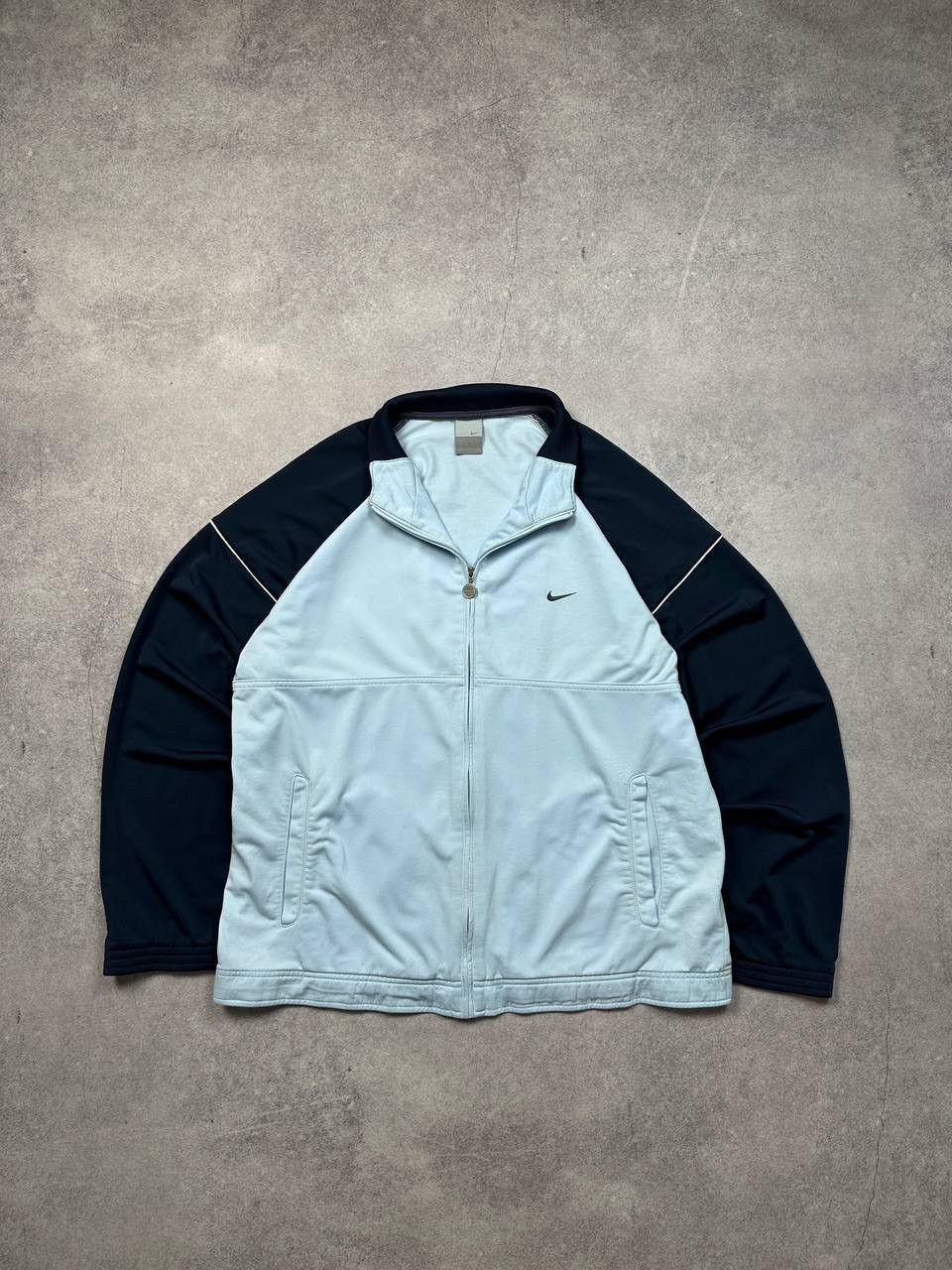 Nike Vintage Nike Track Jacket, Size L – Classic Sportswear Size US L / EU 52-54 / 3 - 1 Thumbnail