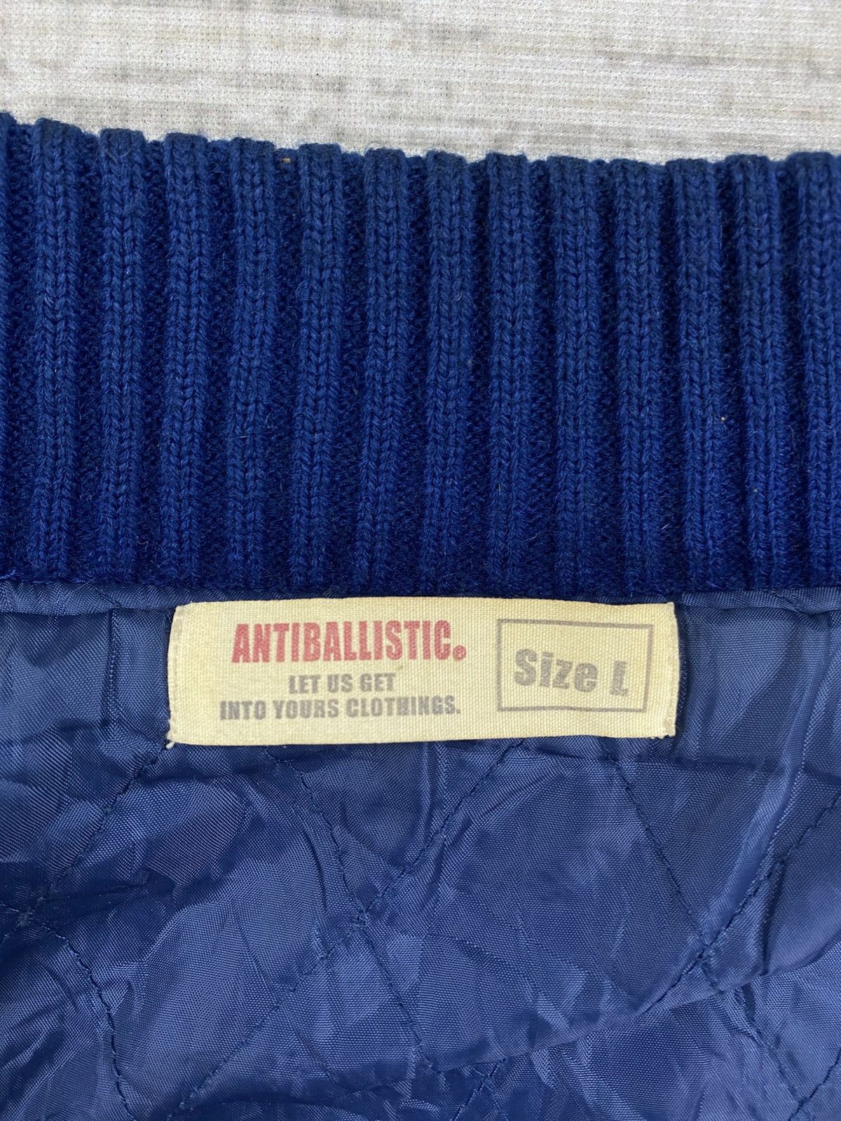 Vintage Vintage Antiballistic Wool Varsity Plain Jacket Size US L / EU 52-54 / 3 - 8 Thumbnail
