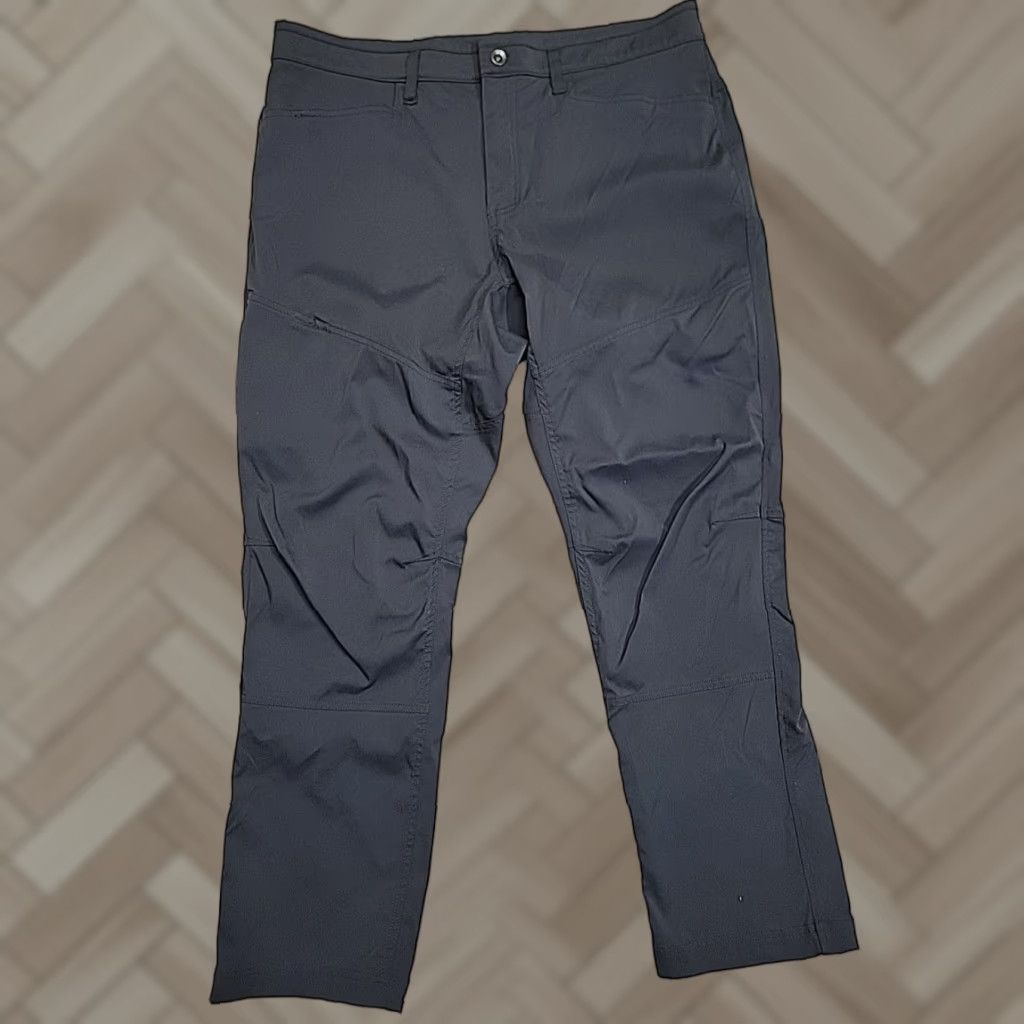 Arcteryx MACAI LT ORCA JACKET MENS