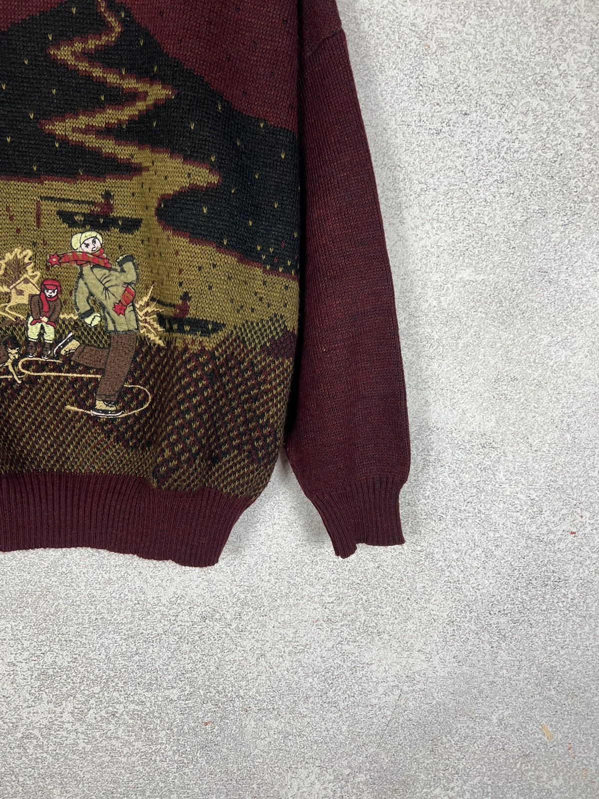Vintage Vintage 90s Graphic Motive Art Sweater Embroidered Logo Size US XL / EU 56 / 4 - 5 Thumbnail