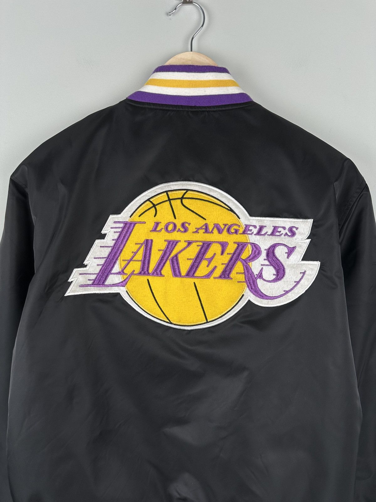 NBA Bomber Jacket NBA Los Angeles Lakers Size US S / EU 44-46 / 1 - 5 Thumbnail