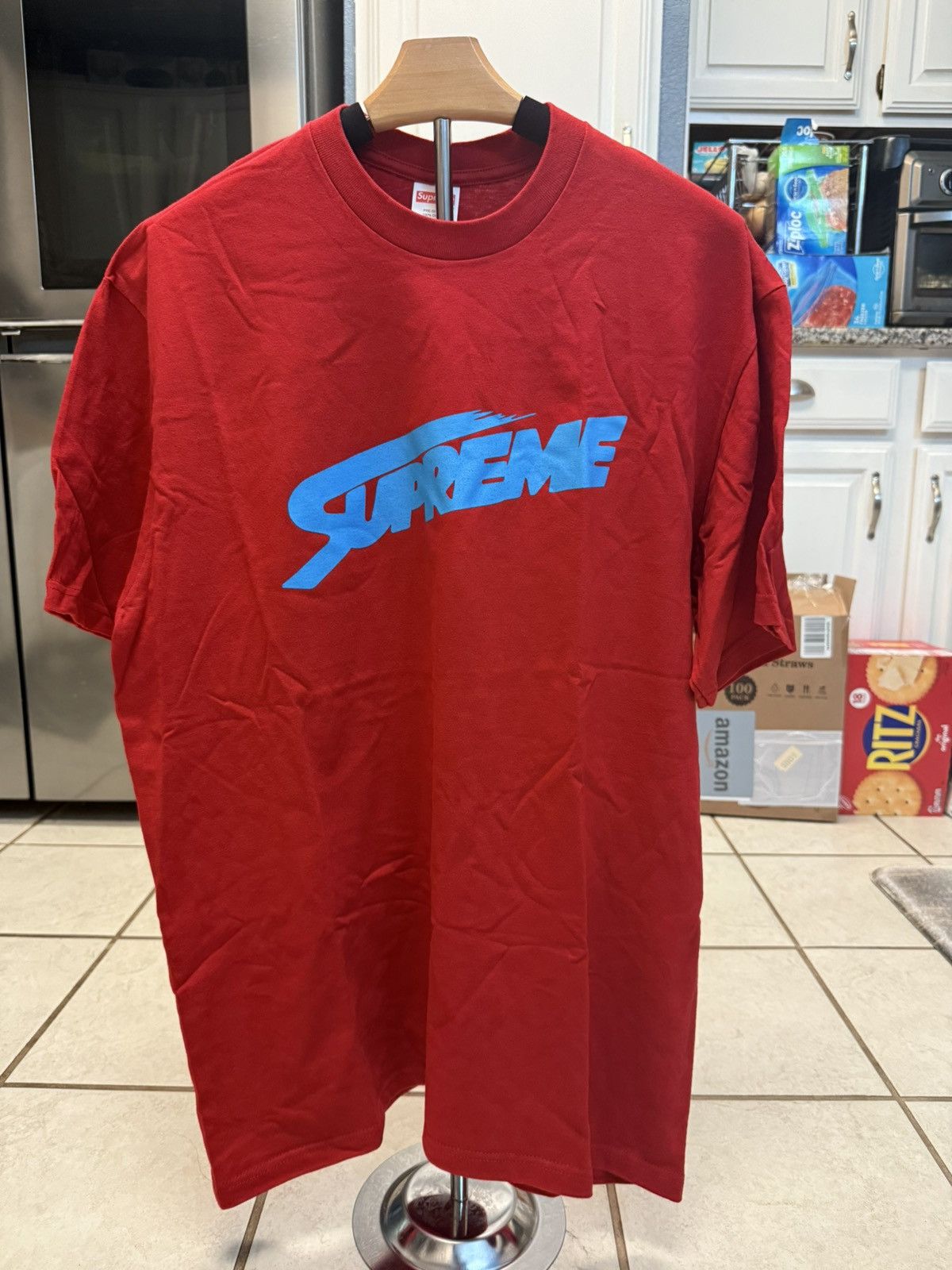 Supreme Supreme Mont Blanc Tee ‘Red’ Size US L / EU 52-54 / 3 - 1 Thumbnail