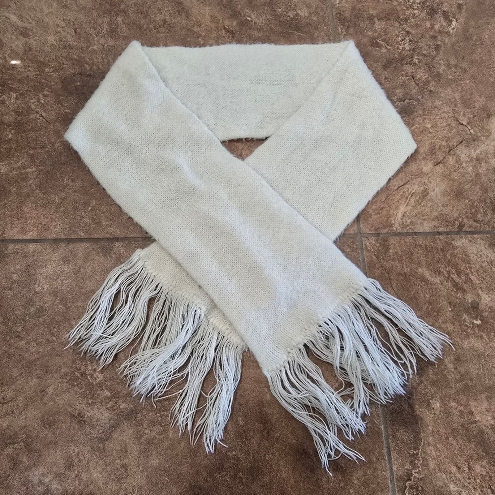 Other Cream Solid Fringed Winter Scarf Size ONE SIZE - 1 Thumbnail
