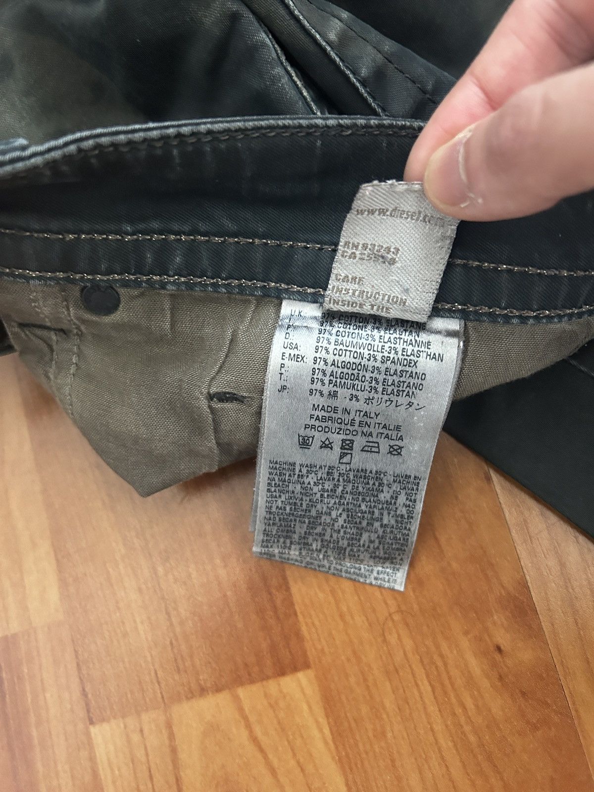 Diesel × Diesel Black Gold Diesel Thavar « Faces » slim pants 31W x32L Size US 31 - 9 Thumbnail