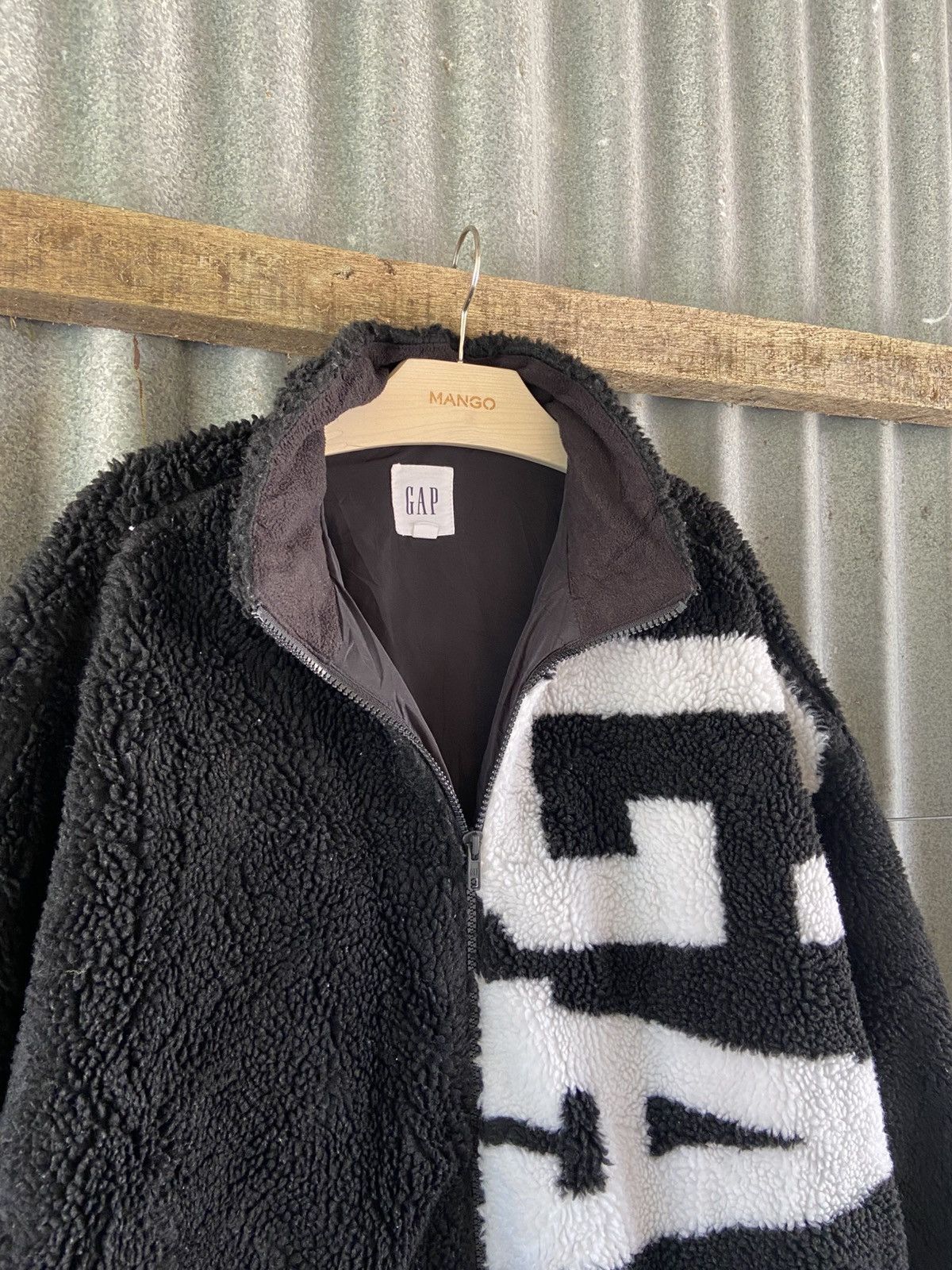 Gap × Other SHERPA FLEECE MONOGRAM LOGO OVERSIZED Size US L / EU 52-54 / 3 - 5 Thumbnail