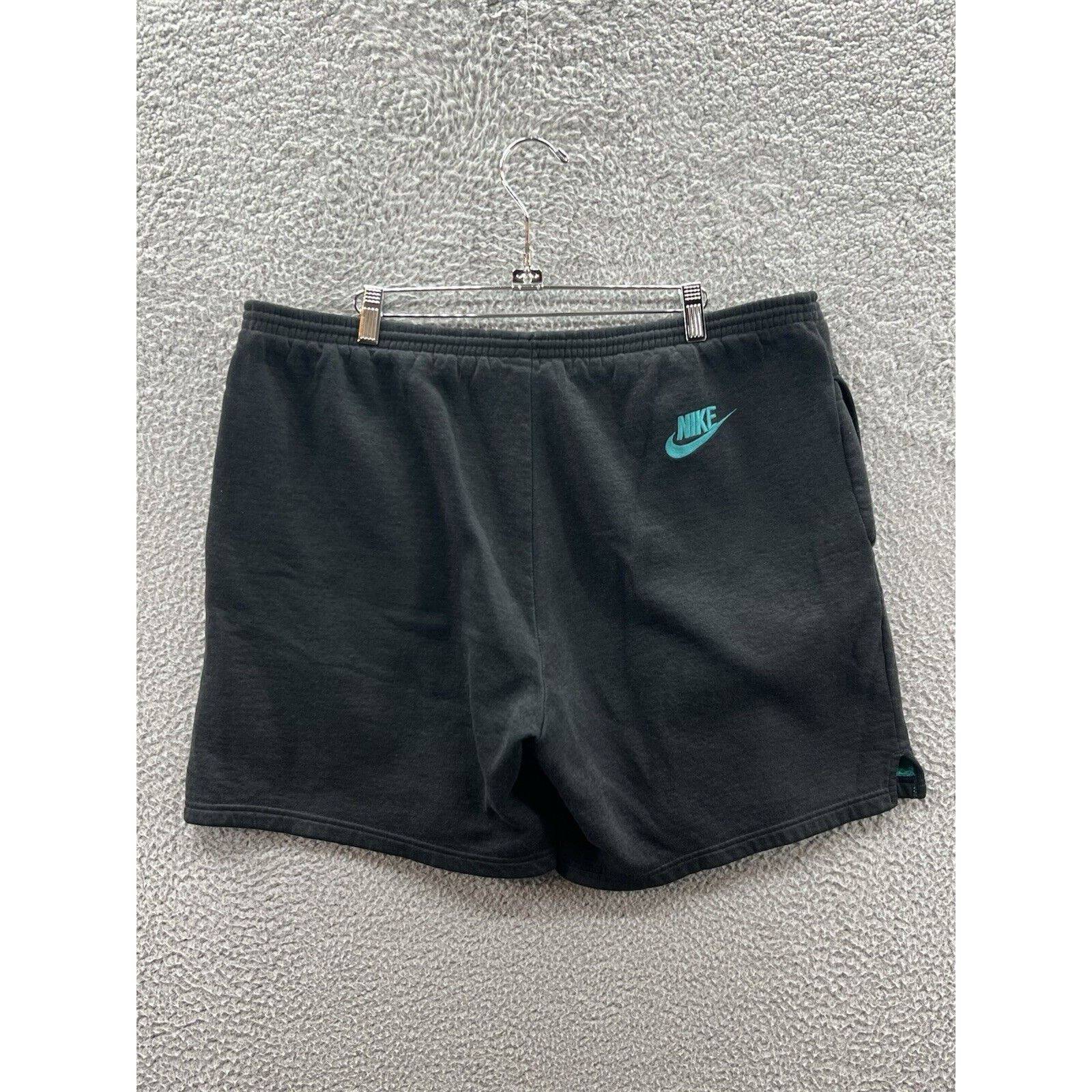Nike Vintage 80’s Nike Force Black Teal Sweat Shorts Men’s Size Size US 39 - 2 Thumbnail