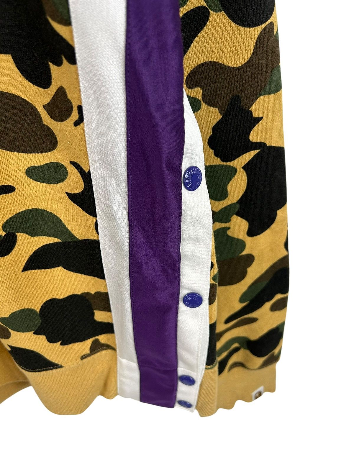 Bape Bape 1st Camo Side Button Sweatshirt Size US XXL / EU 58 / 5 - 3 Thumbnail