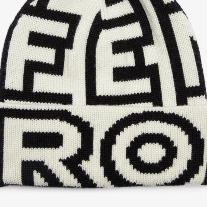 Fendi o1loc1c0824 Size: OS / Hat in Black/White Size ONE SIZE - 2 Thumbnail