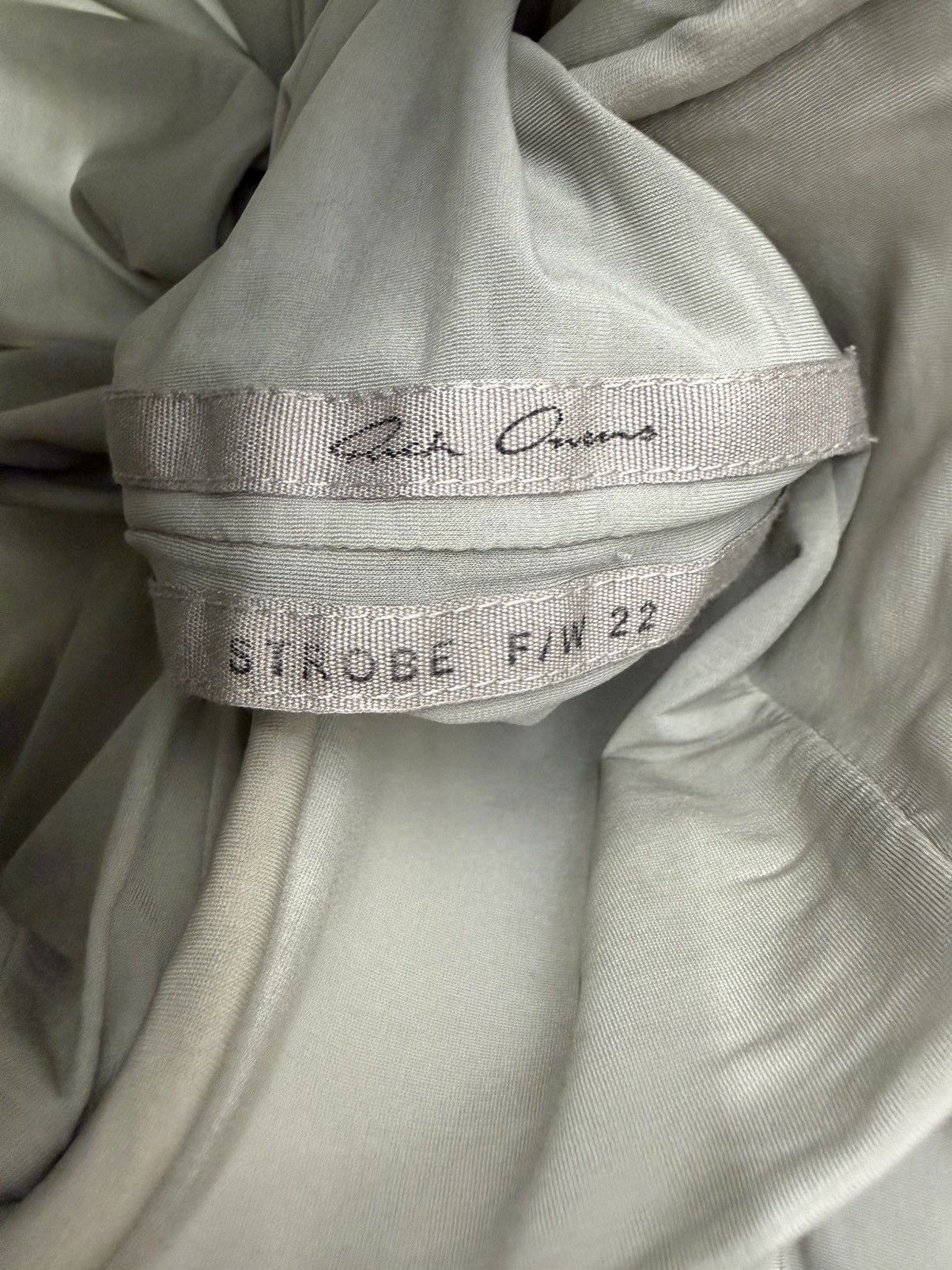 Rick Owens RICK OWENS FW22 STROBE AVANT GARDE POINT SHOULDER TOP Size S / US 4 / IT 40 - 3 Thumbnail