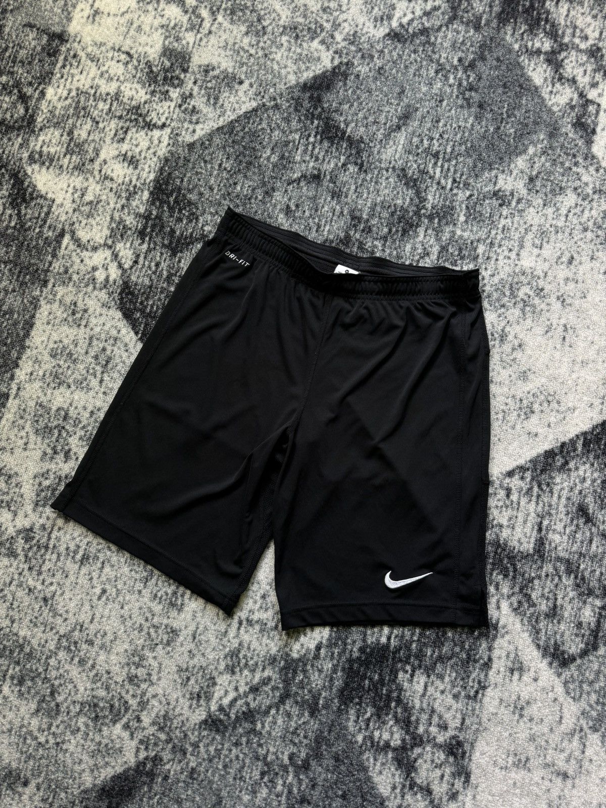 Nike × Vintage Vintage Vike Football Shorts Dri-fit Swoosh Black Y2K 90s Size US 32 / EU 48 - 1 Thumbnail