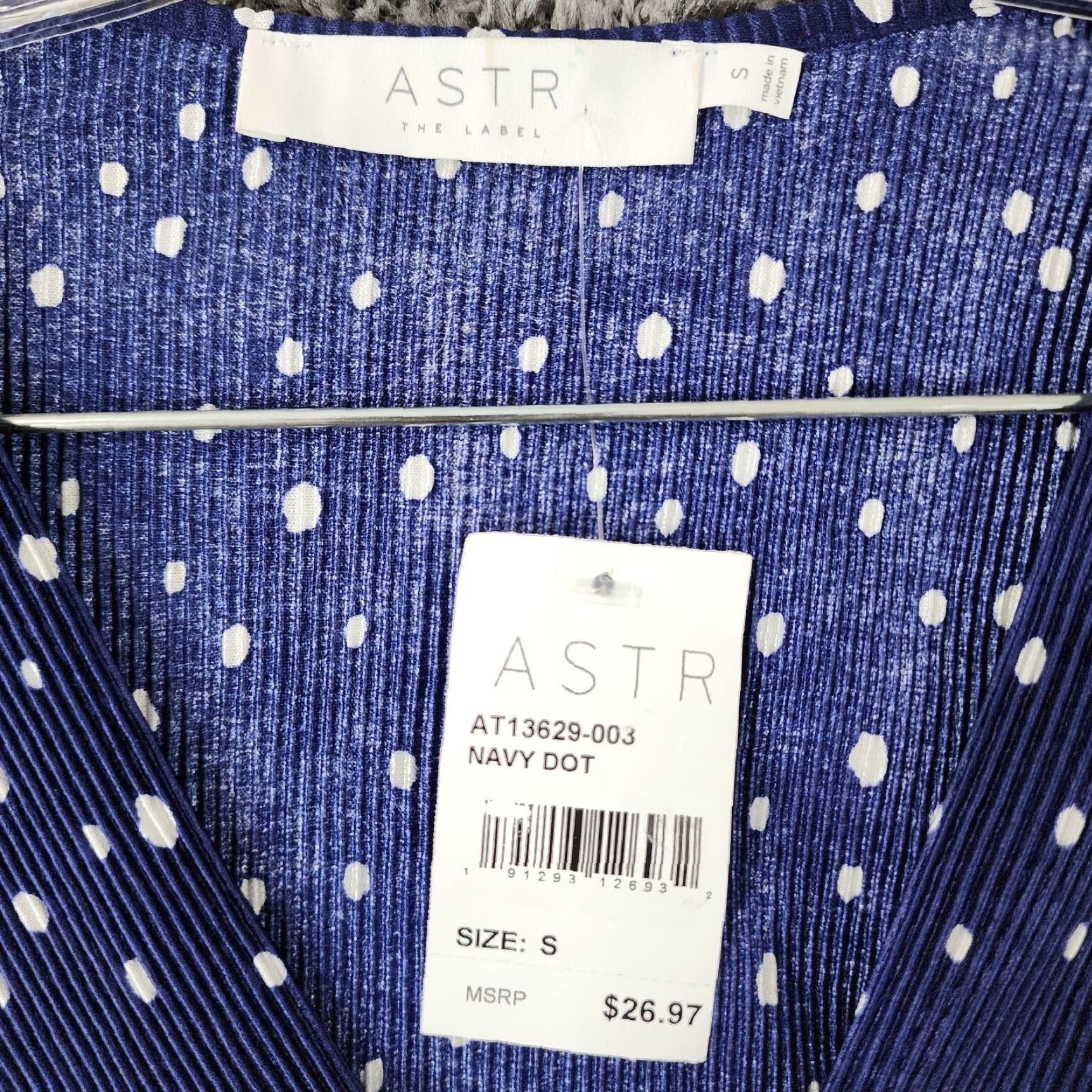 Vintage ASTR Womens Cropped Blouse Navy Blue Dot Short Sleeve V-Neck Size S Size S / US 4 / IT 40 - 4 Thumbnail