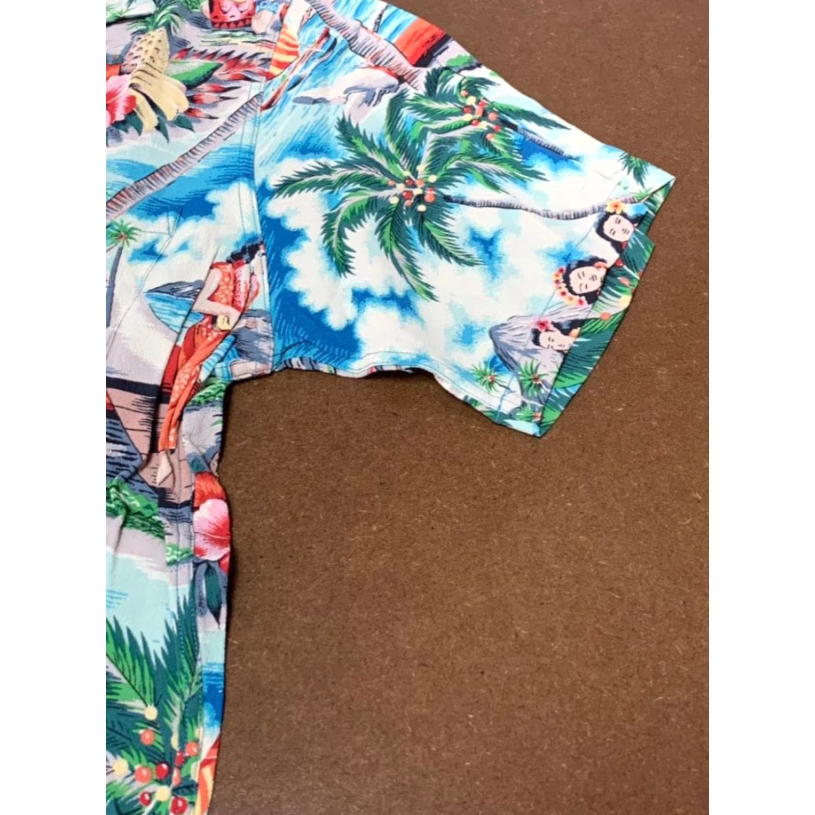 Sun Surf SUN SURF Hula Dancers Hibiscus Print Hawaiian Aloha Shirt Size S Mens Short Sleeve Rayon Button-Up Japanese Brand SS35328/Hula Dancers Pattern Size US S / EU 44-46 / 1 - 5 Thumbnail