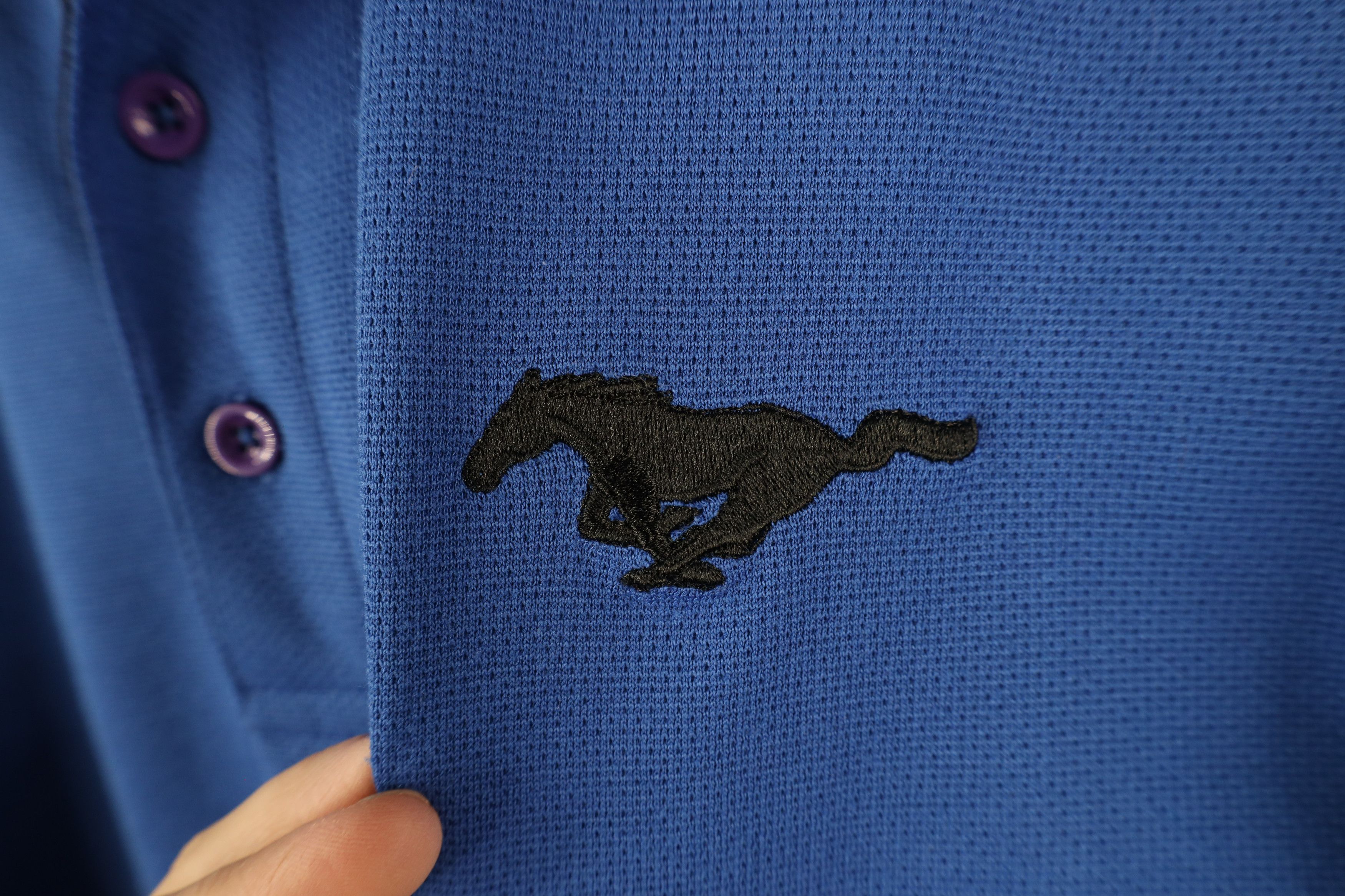 Vintage Vintage Ford Motor Co Mustang Collared Polo Shirt Blue Size US M / EU 48-50 / 2 - 5 Thumbnail