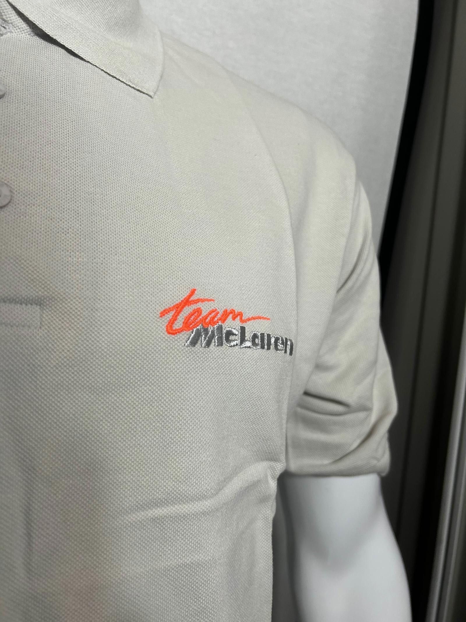 Malcolm McLaren Team McLaren Racing Polo Shirt – Men’s Classic Fit Size US M / EU 48-50 / 2 - 4 Thumbnail