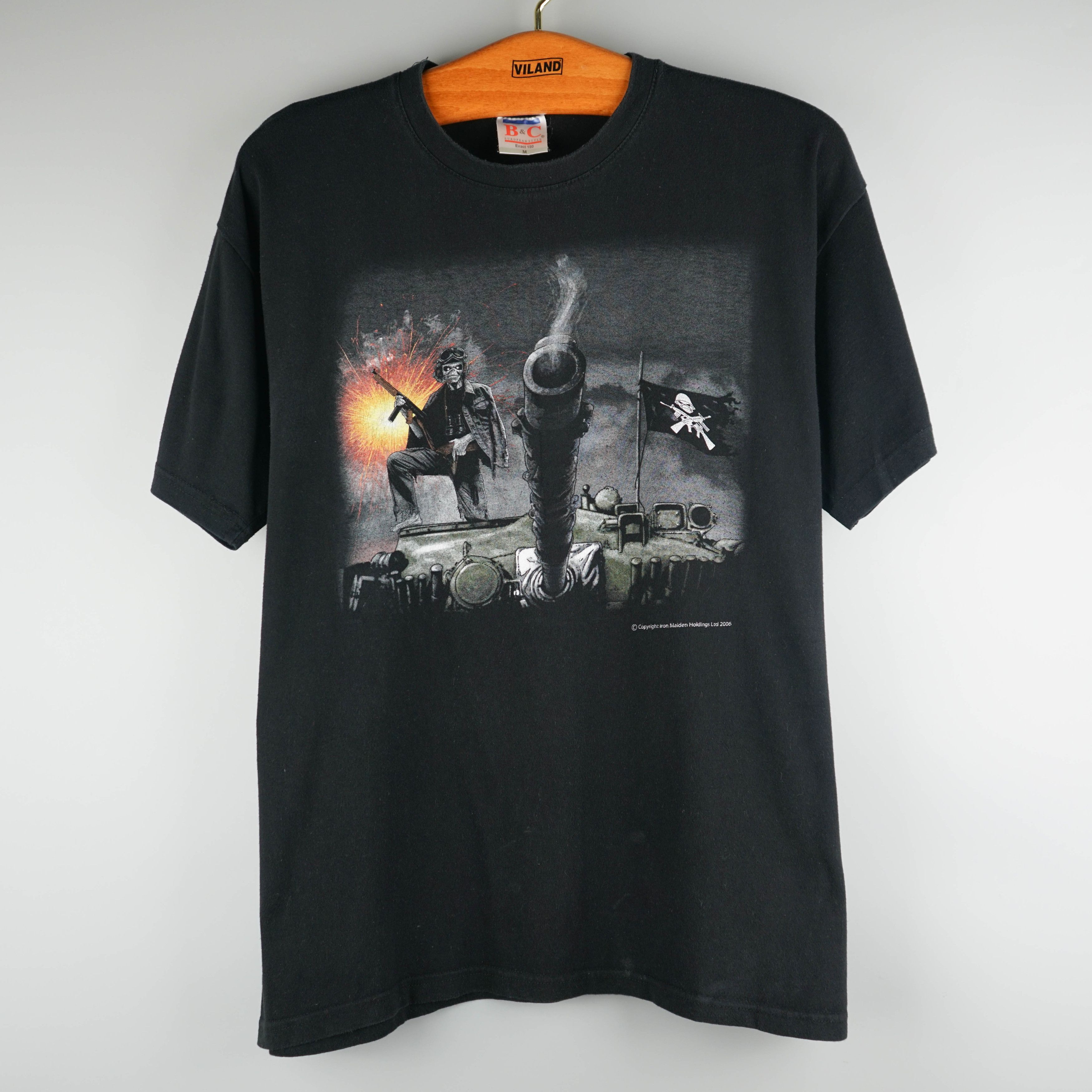 Band Tees × Vintage Vintage 2006 Iron Maiden T-Shirt A Matter Life And Death Size US M / EU 48-50 / 2 - 1 Thumbnail