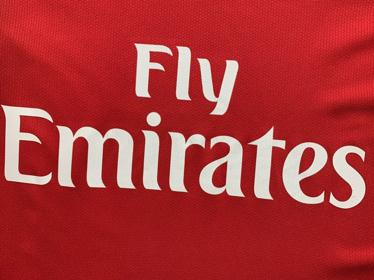 Nike × Vintage Vintage Arsenal Nike soccer jersey size S Red Size US S / EU 44-46 / 1 - 3 Thumbnail