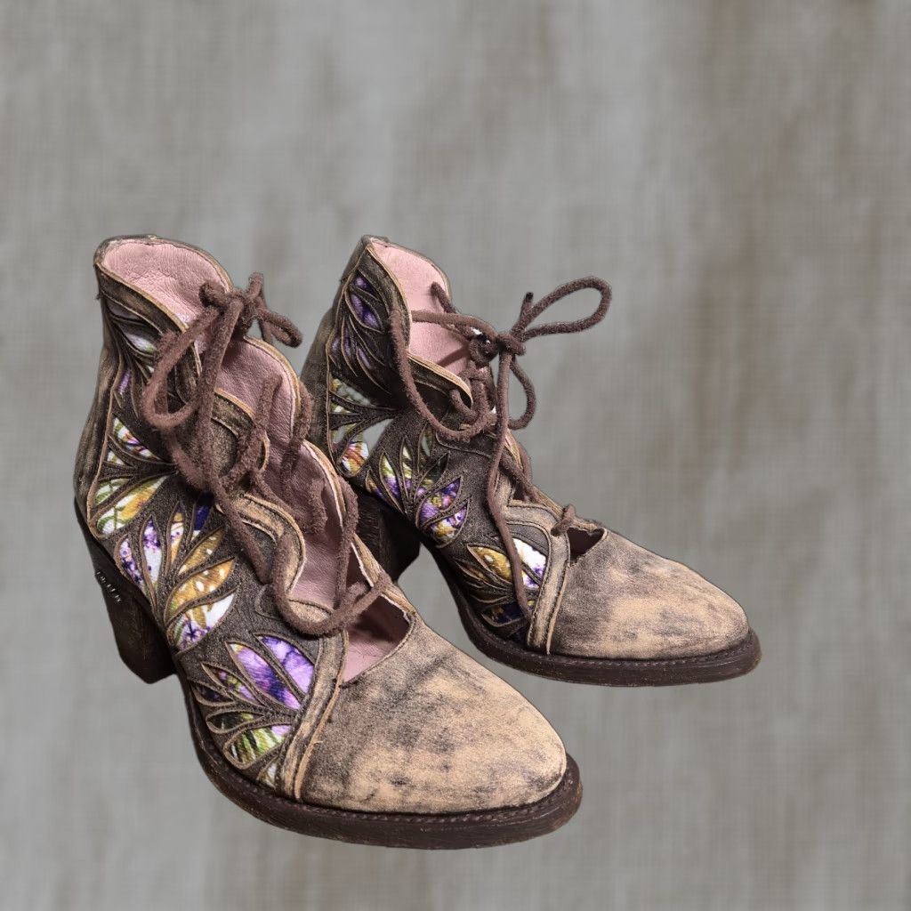 Vintage VINTAGE Miss Macie Leather Southwest Booties Women's Size 8 Brown Cowgirl Ankle Boots Southwestern Theme Block Heel Size US 8 / IT 38 - 1 Thumbnail