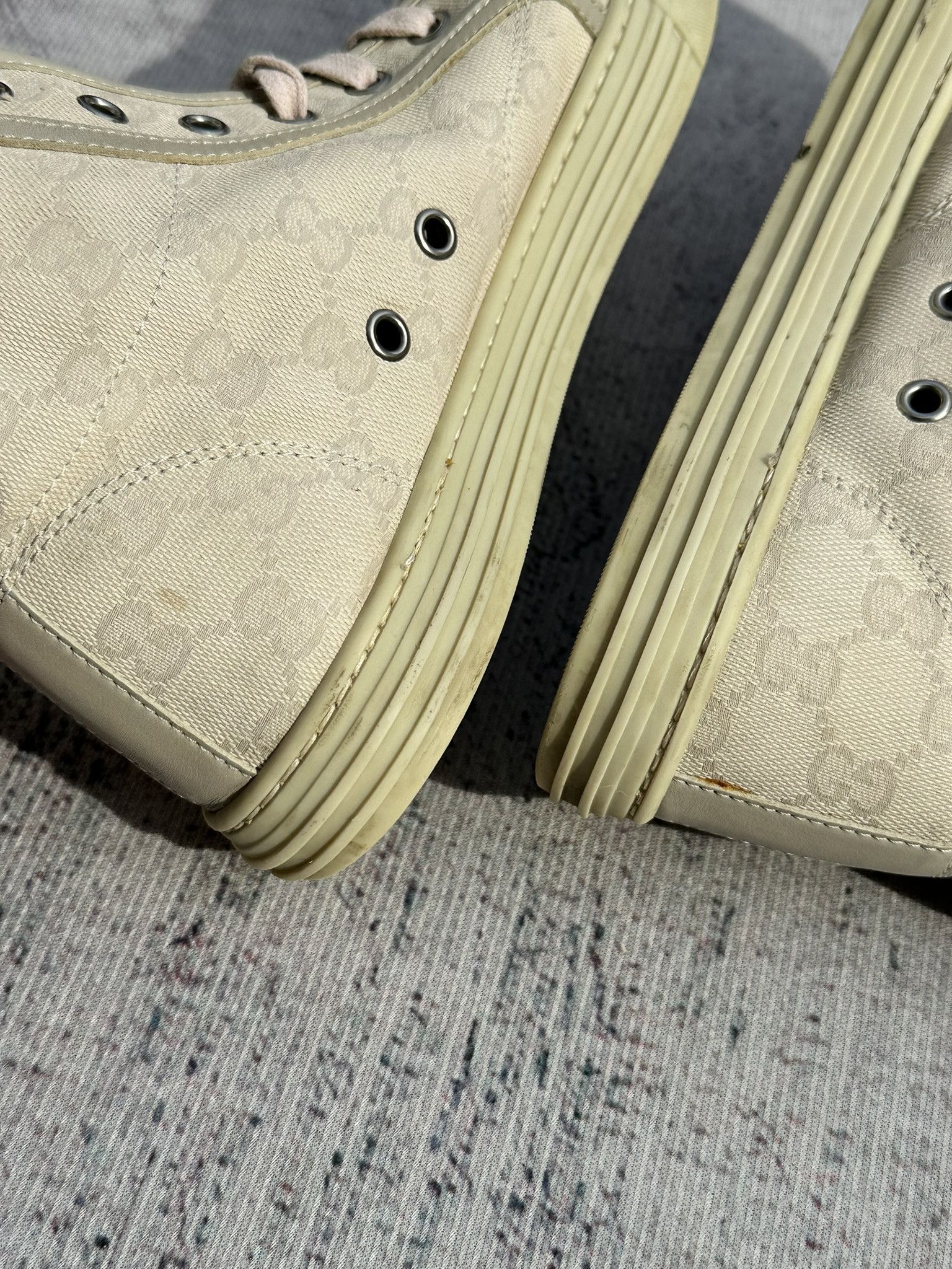 Gucci Gucci High Top Sneakers GG Monogram Canvas Ivory and Gray Size US 8 / IT 38 - 7 Thumbnail
