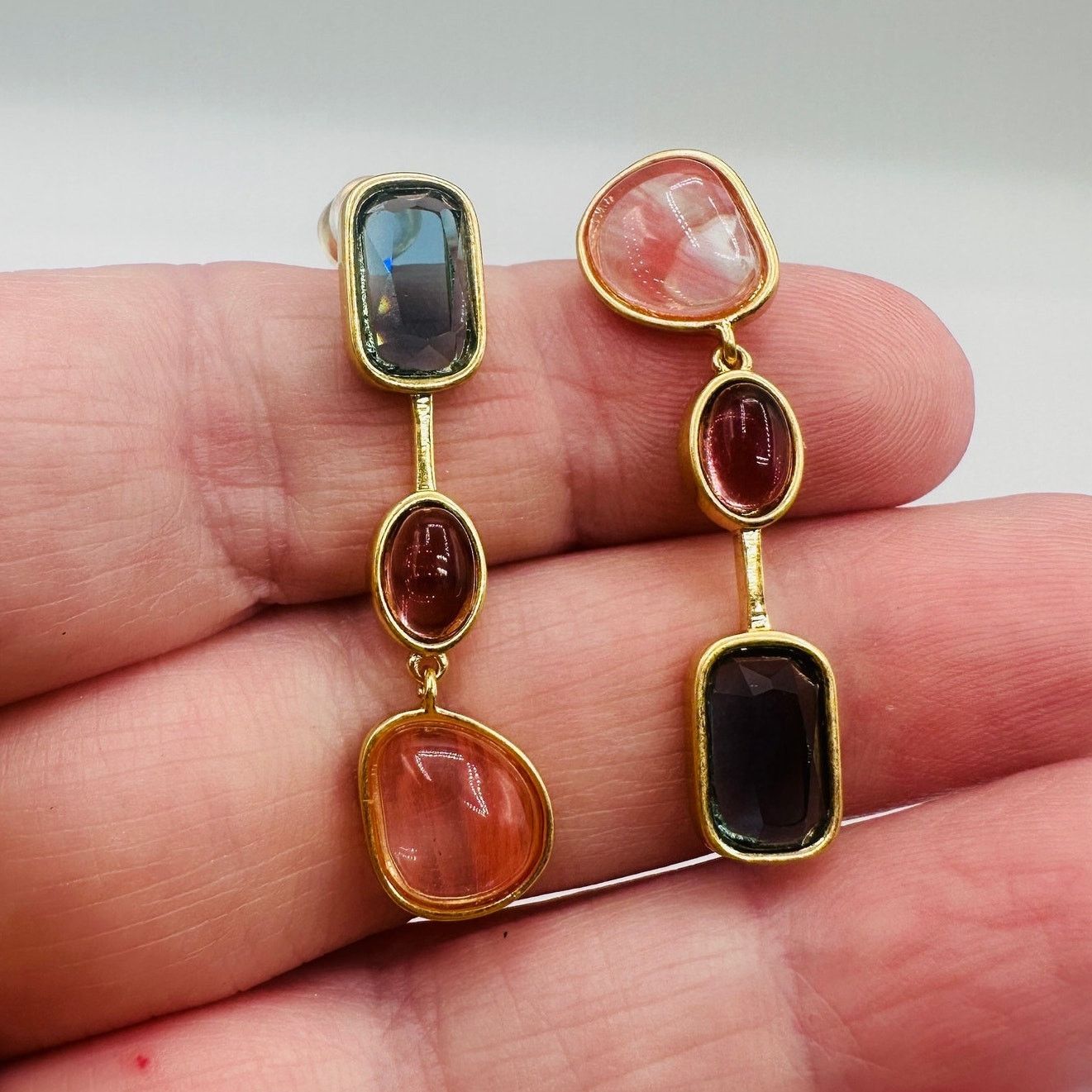 The Unbranded Brand Delia 18K Gold Vintage Mismatch Drop Earring Size ONE SIZE - 6 Thumbnail