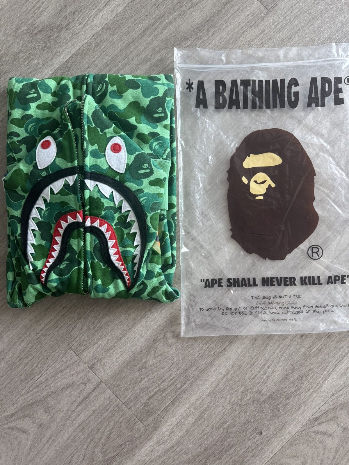 Bape Bape Shibuya Separate Shark Full Zip Size US S / EU 44-46 / 1 - 2 Thumbnail