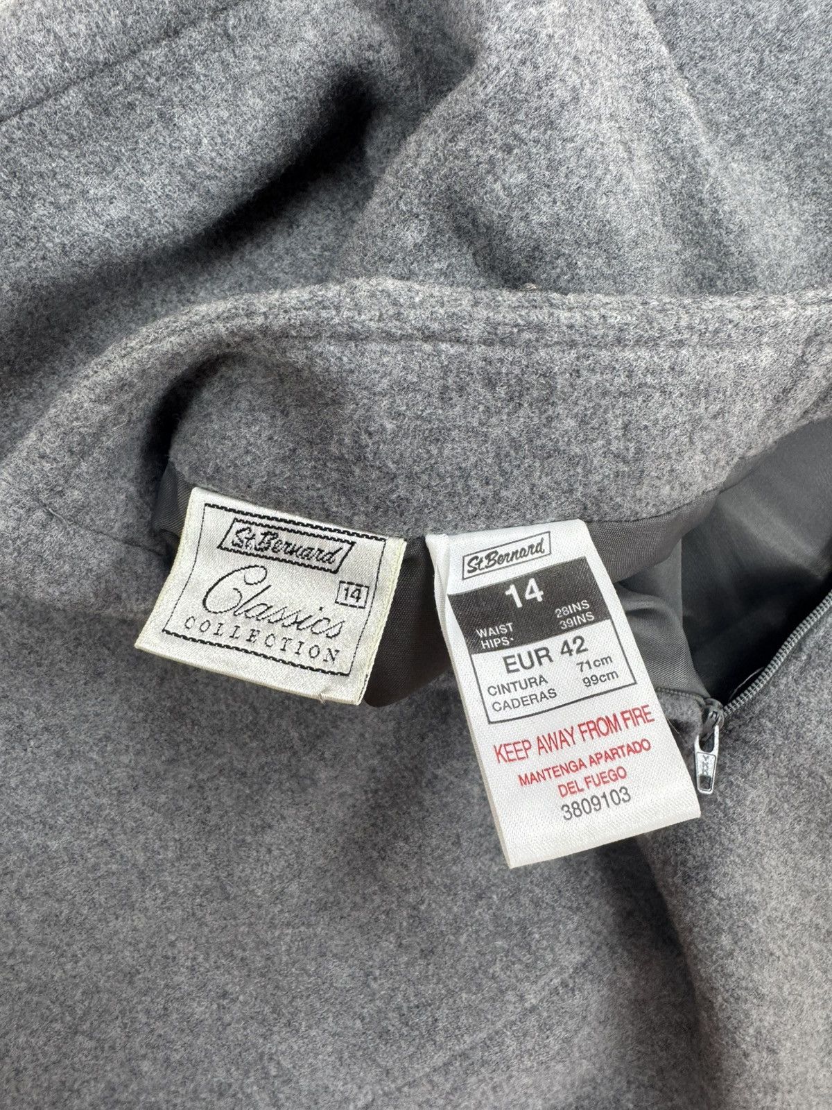 Other St Bernard gray wool skirt Classics collection size 14 Size 32" / US 10 / IT 46 - 4 Thumbnail