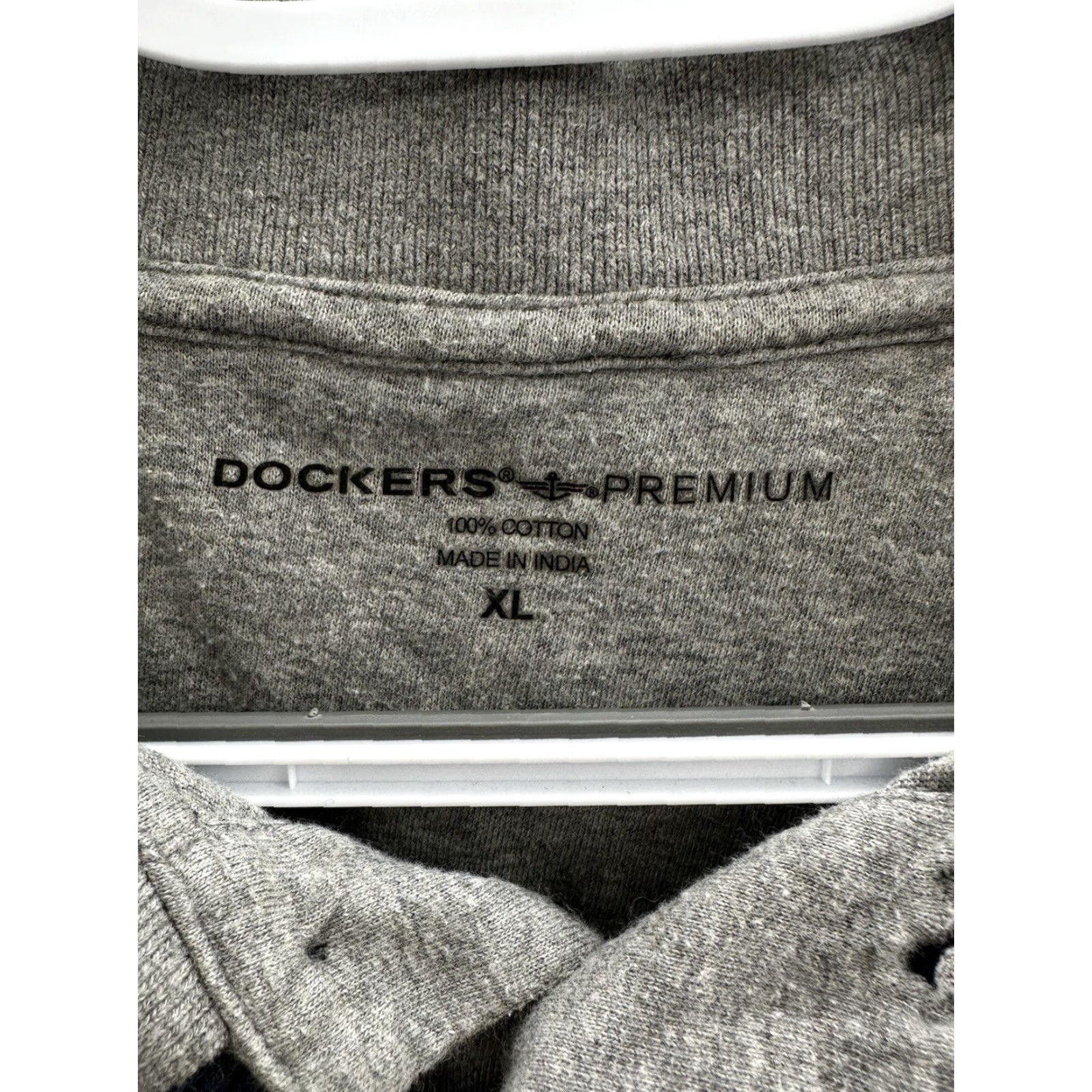 Dockers VINTAGE is not applicable; use no. Dockers Premium Mens Shirt XL Blue Long Sleeve Collar Shirt Mens XL Blue Long Sleeve Dockers Size US XL / EU 56 / 4 - 5 Thumbnail