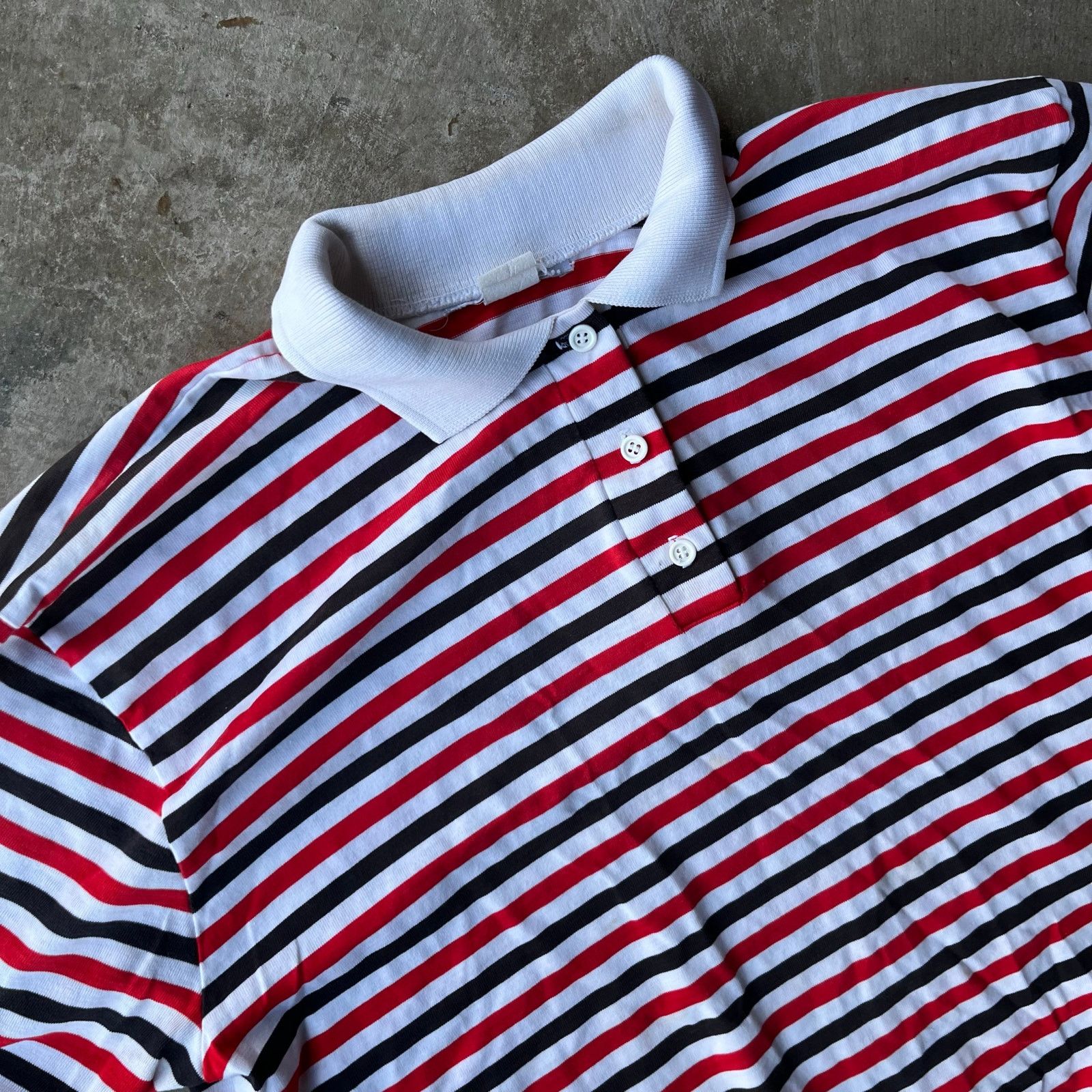 Vintage VINTAGE RED STRIPED SHIRT 80S 90S MEDIUM Size US M / EU 48-50 / 2 - 3 Thumbnail