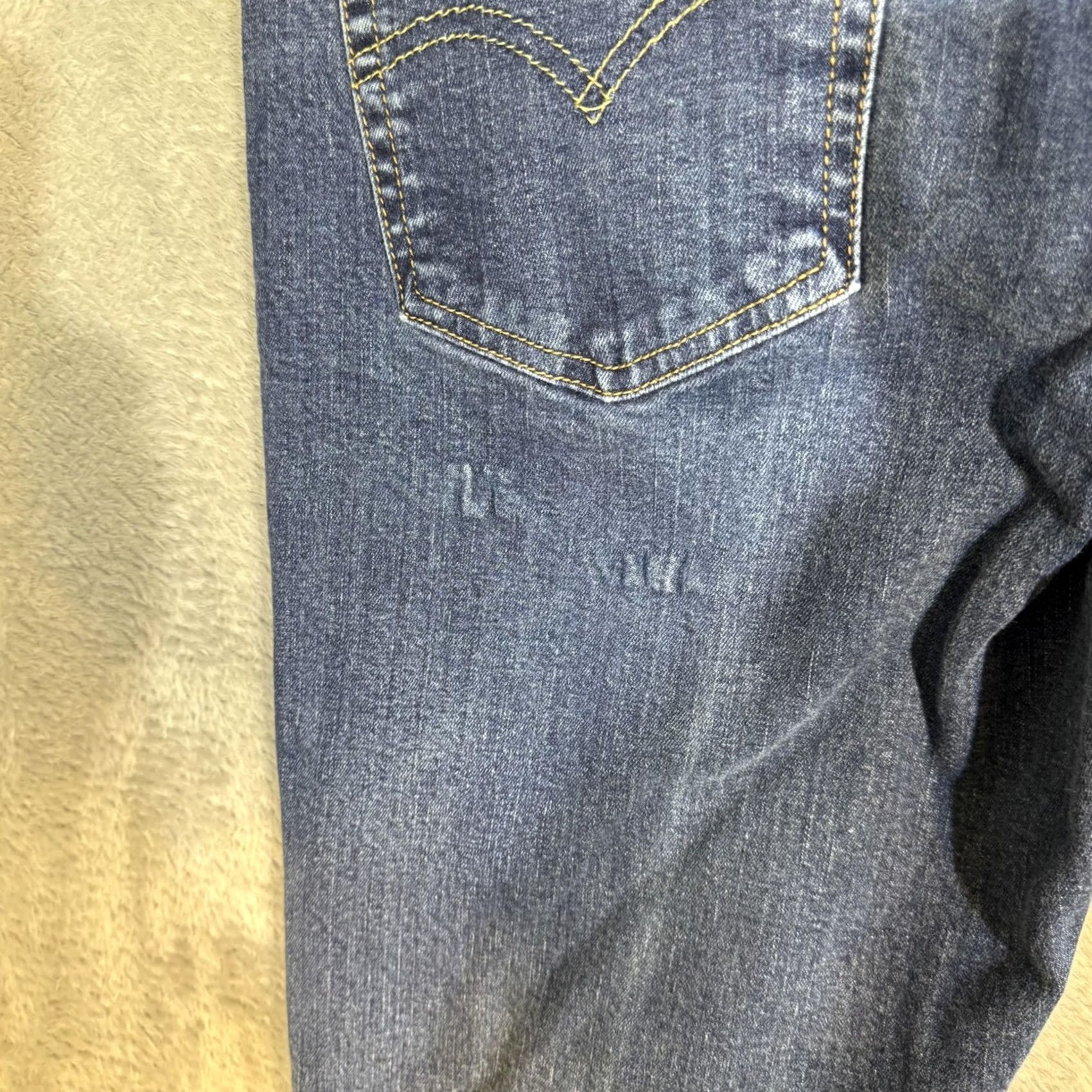 Levi's VINTAGE Levis 514 Jeans Mens 38x30 Blue Stretch Straight Leg Medium Wash Denim Size US 38 / EU 54 - 3 Thumbnail
