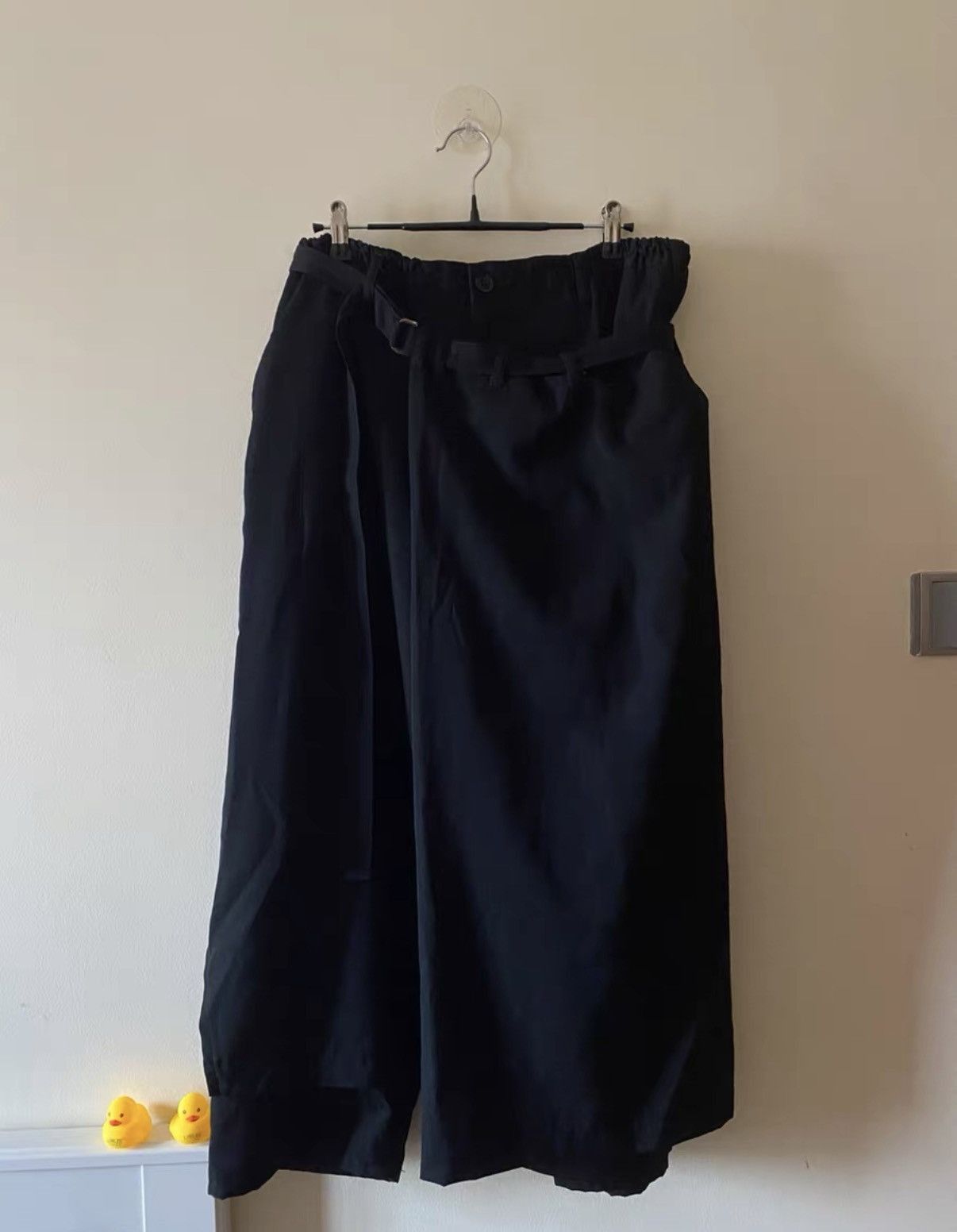 Yohji Yamamoto Black Wide-Leg Casual Pants Size 34 Size US 34 / EU 50 - 1 Thumbnail