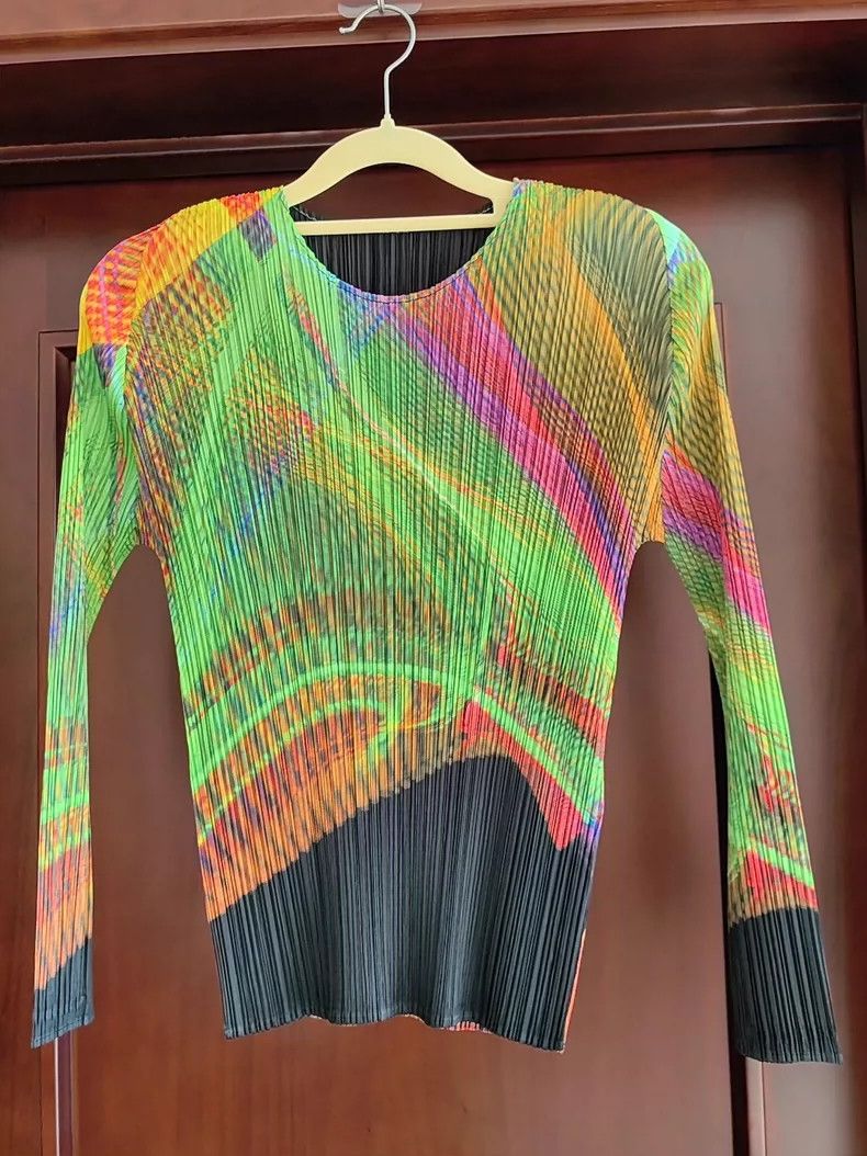 Issey Miyake Issey Miyake size:3 Green round-neck long-sleeved top Size S / US 4 / IT 40 - 3 Thumbnail