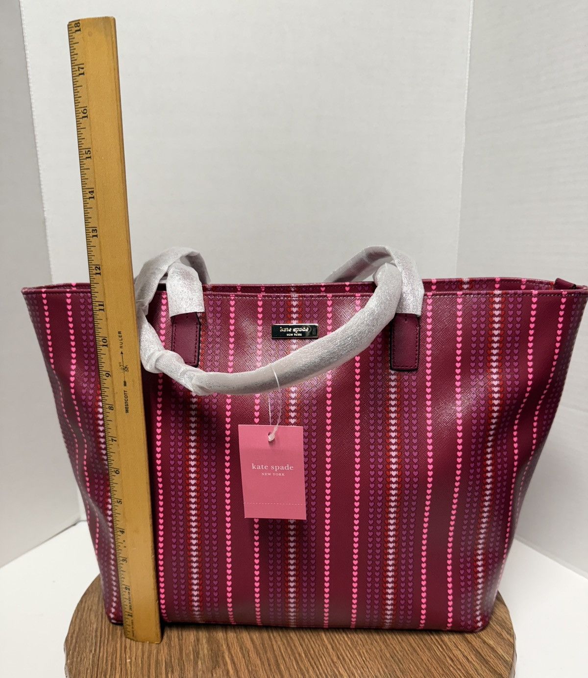 Kate Spade Kate Spade Shore Street Heart Stripe Margaretta Tote Size ONE SIZE - 2 Thumbnail