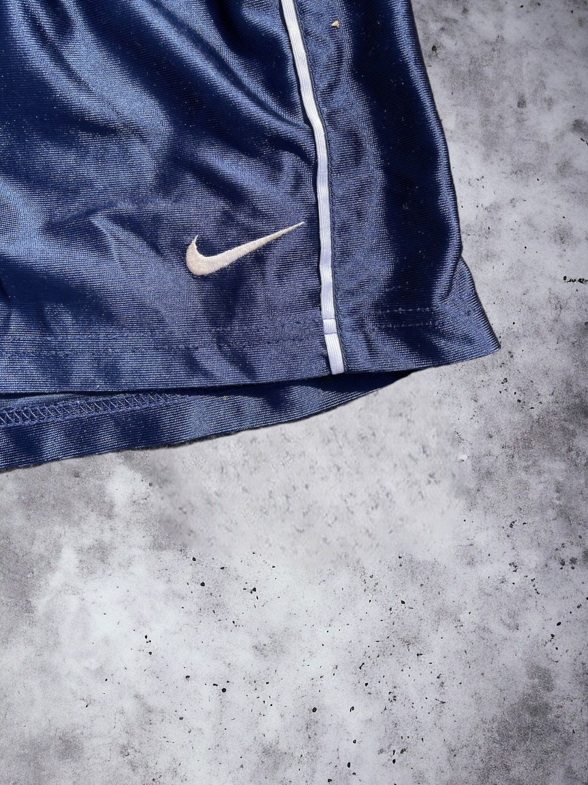 Nike × Vintage Vintage Nike satin mini swoosh shorts Navy blue y2k Size US 36 / EU 52 - 2 Thumbnail